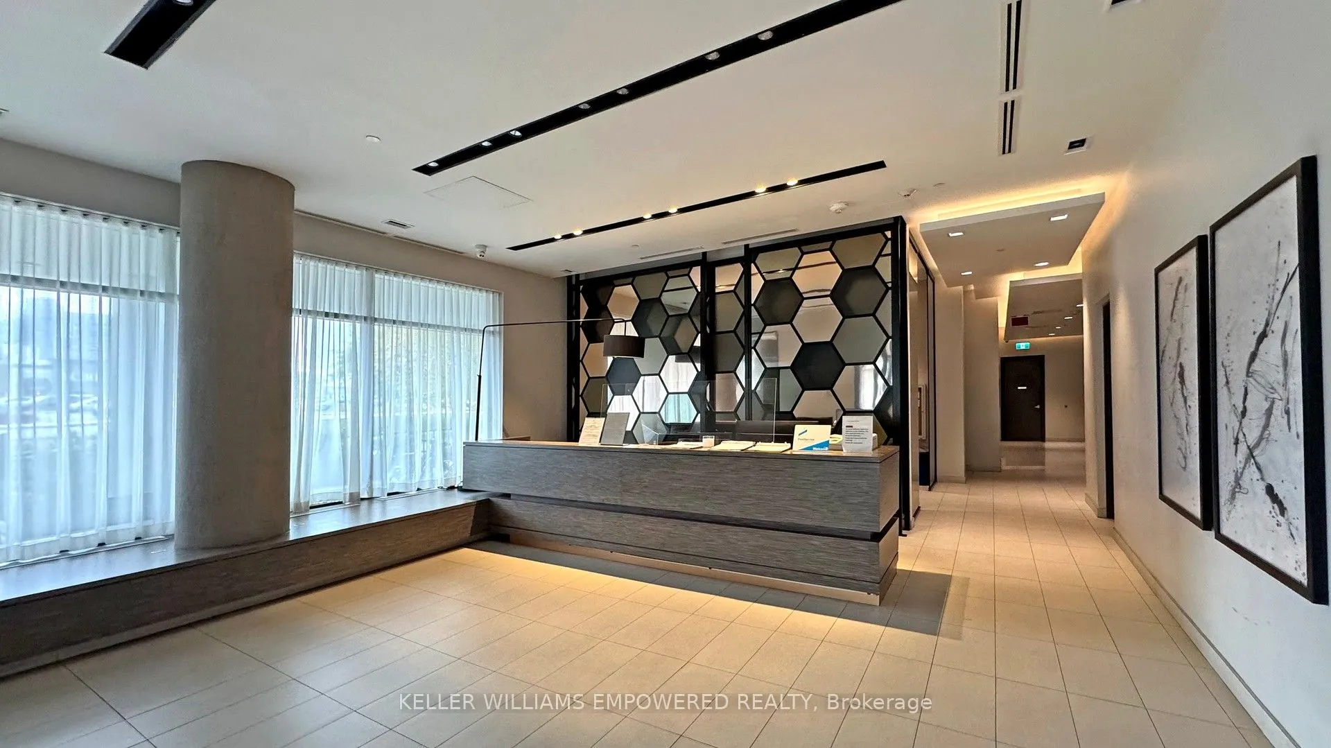 128 Fairview Mall Drive, #801