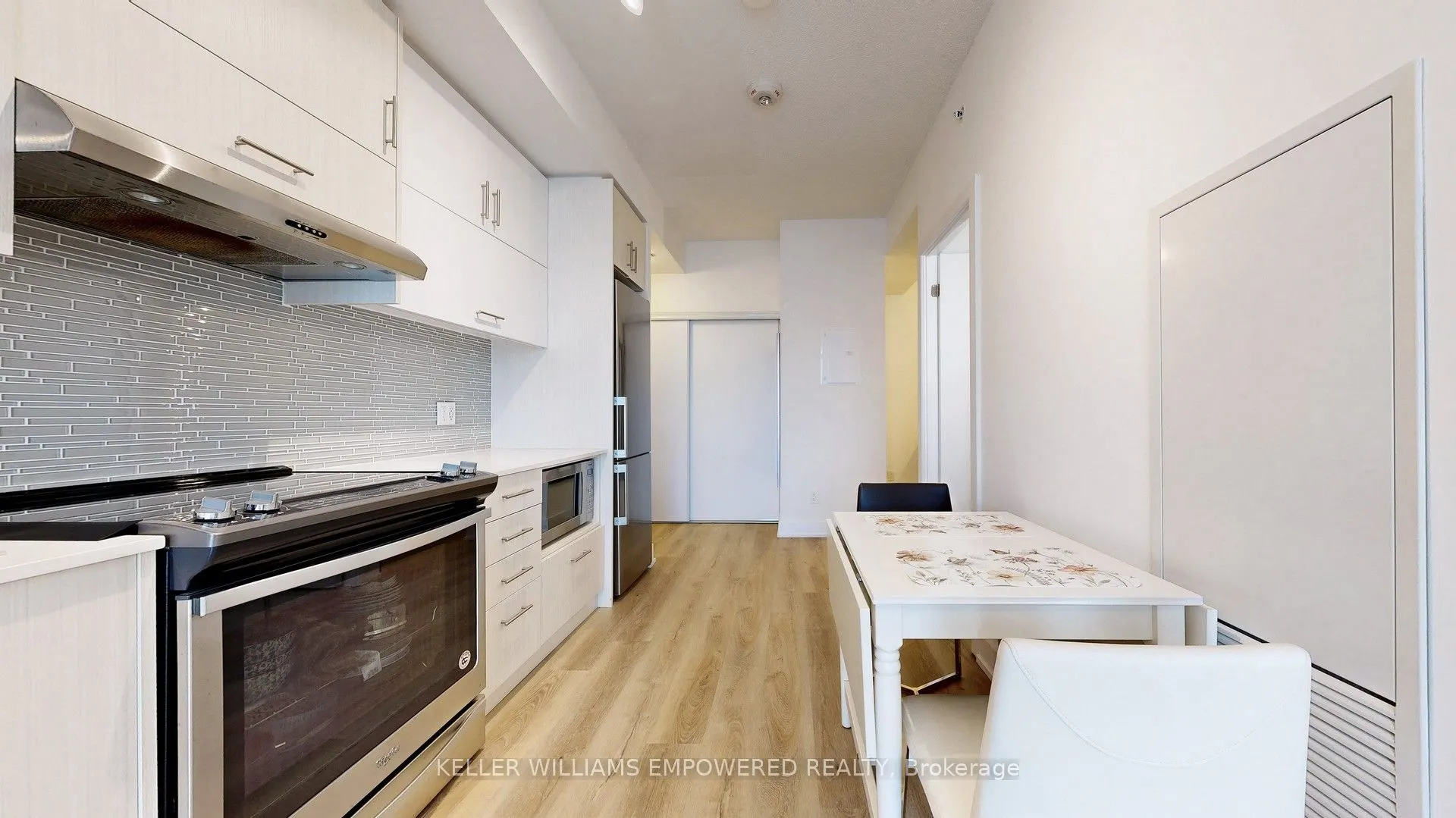 128 Fairview Mall Drive, #801