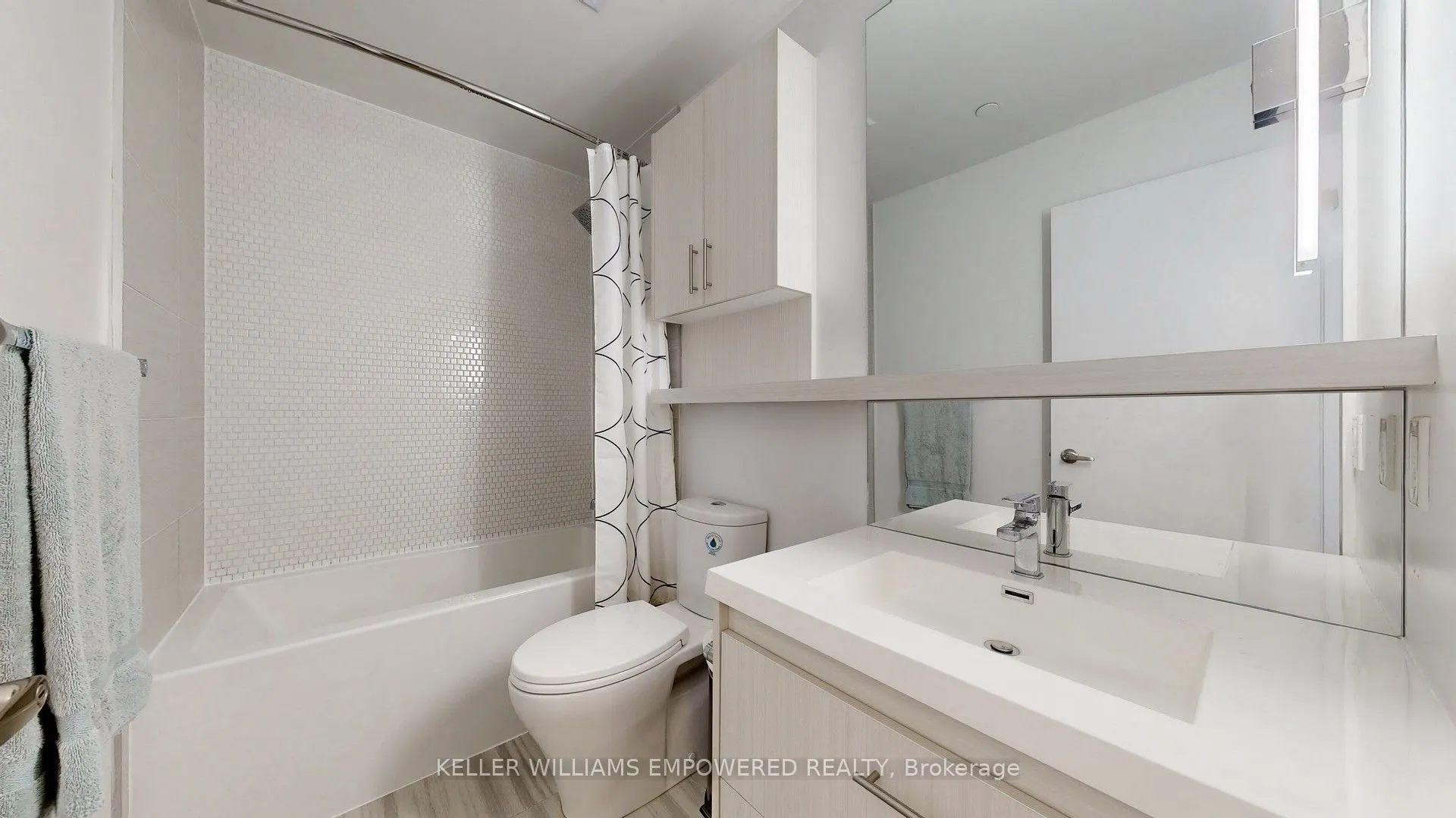 128 Fairview Mall Drive, #801
