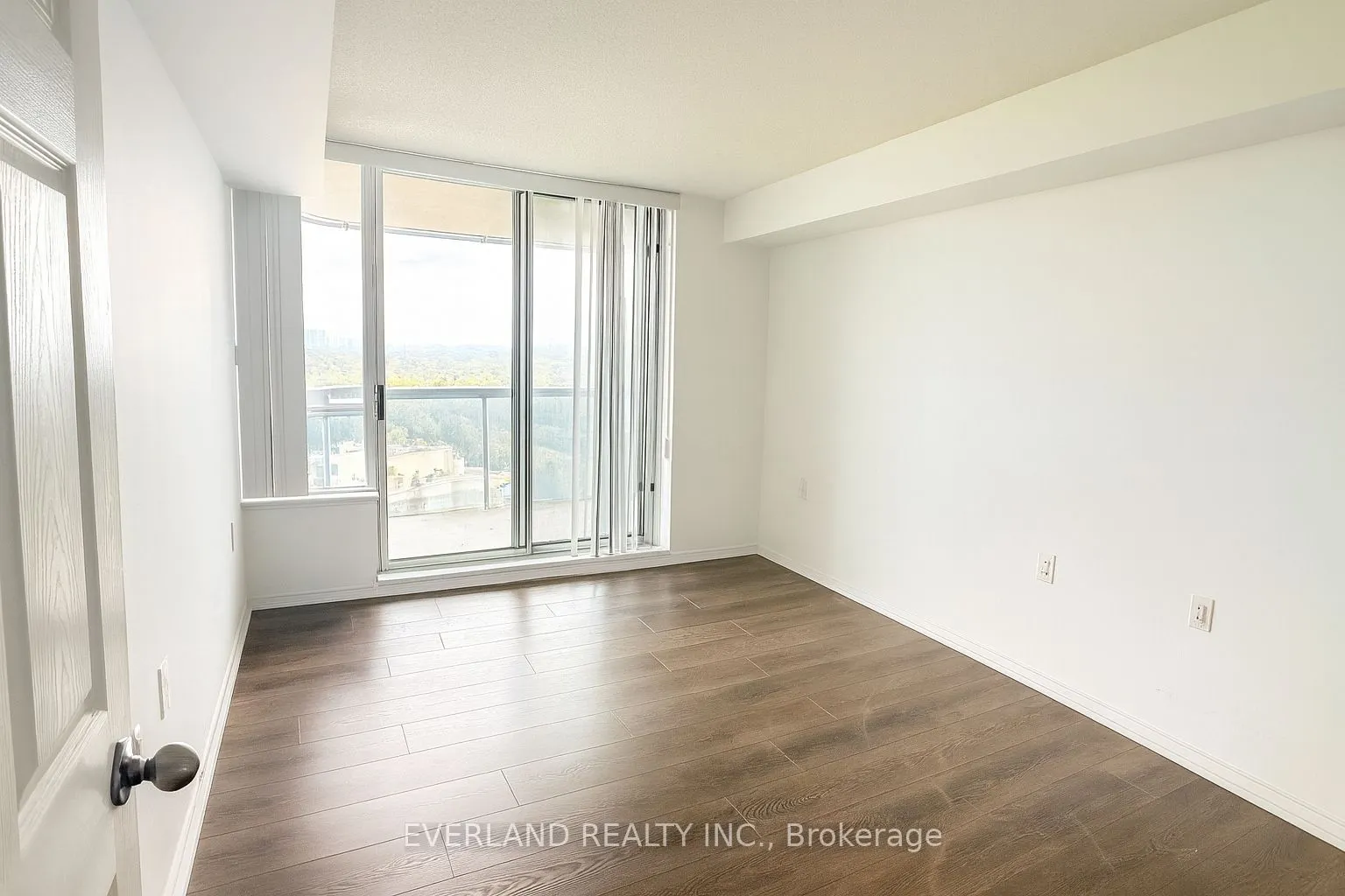 35 Finch Avenue E, #2306