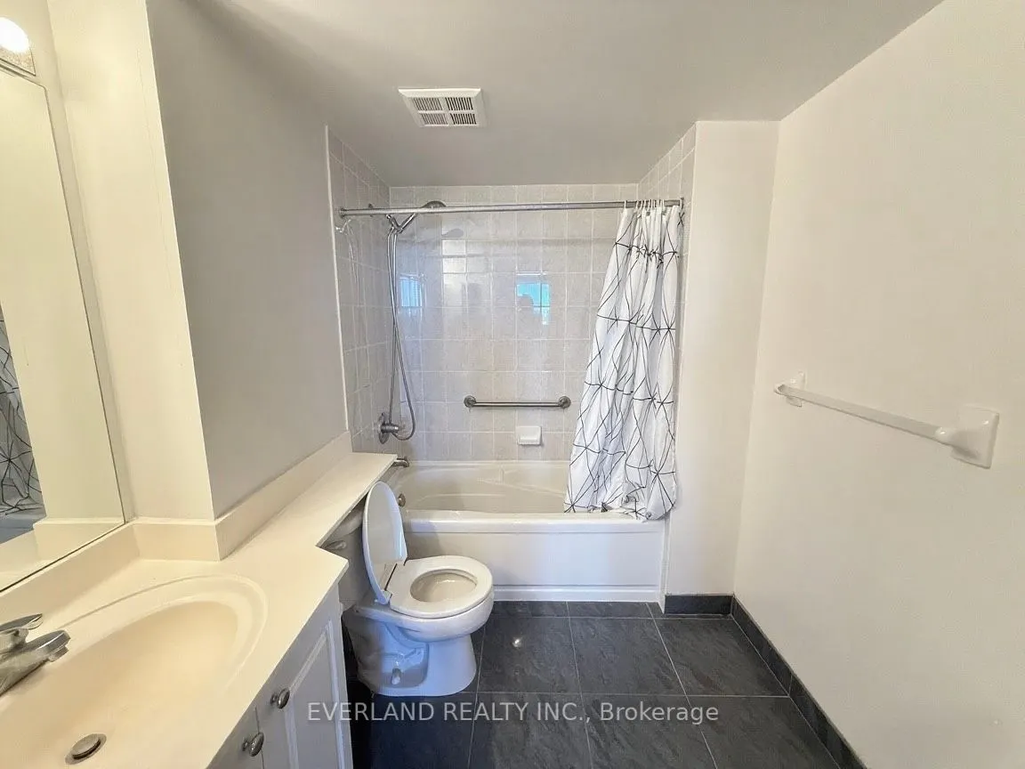 35 Finch Avenue E, #2306