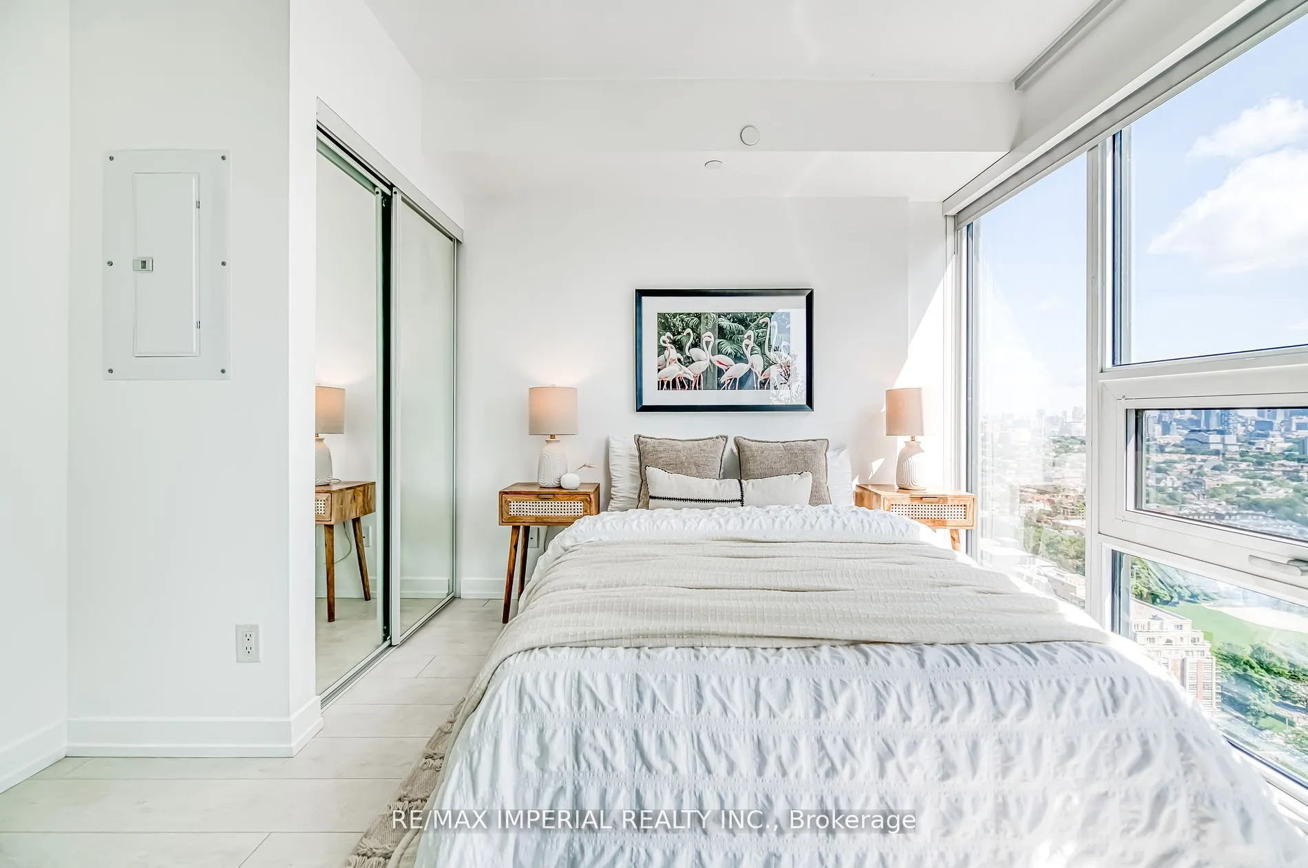 19 WESTERN BATTERY Road, #3202
