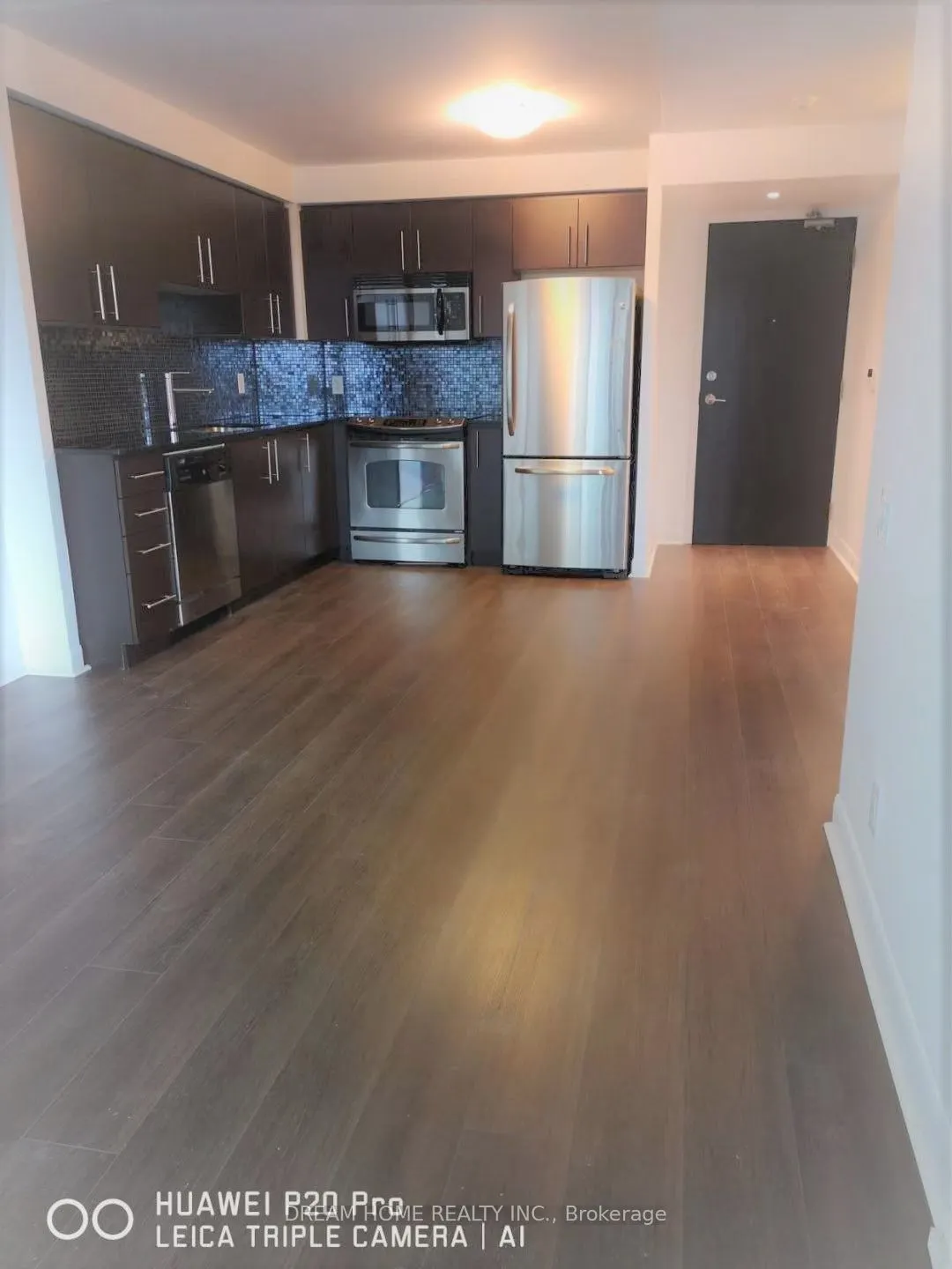 17 Anndale Drive E, #1005