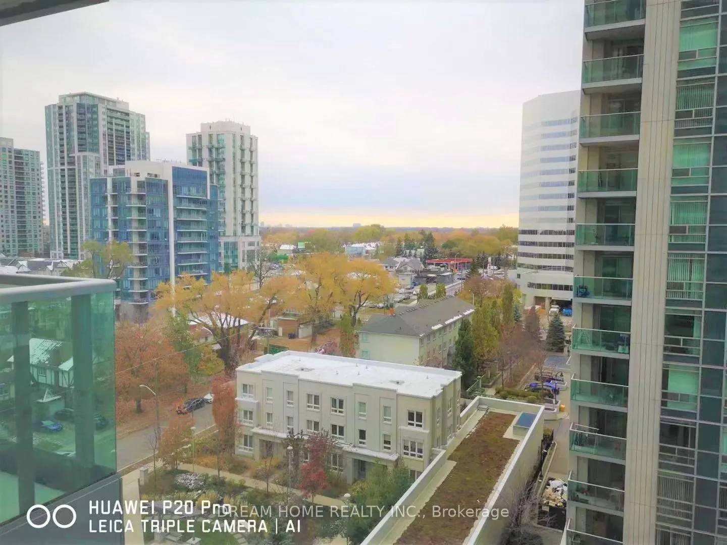 17 Anndale Drive E, #1005