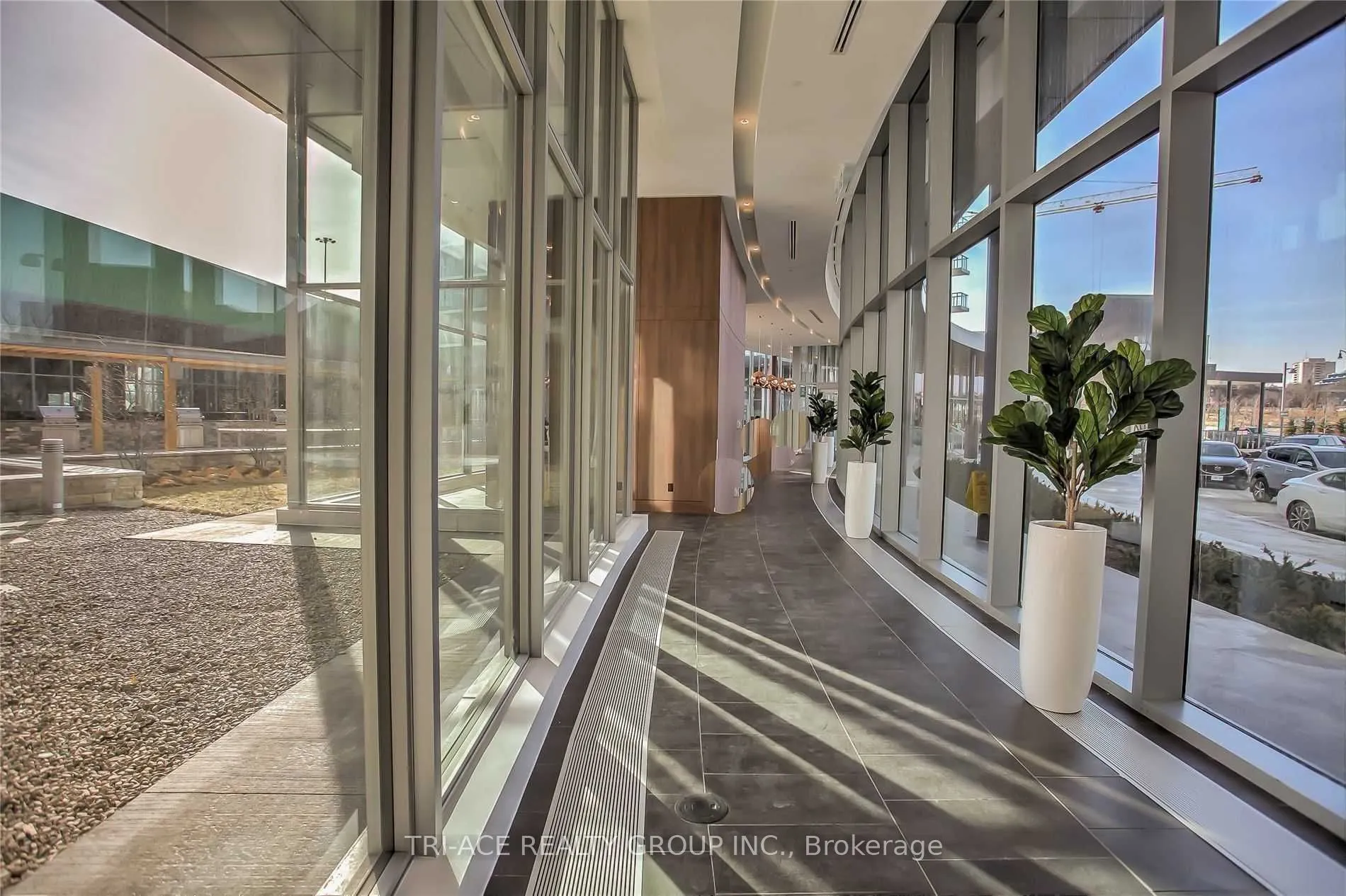 117 Mcmahon Drive, #505