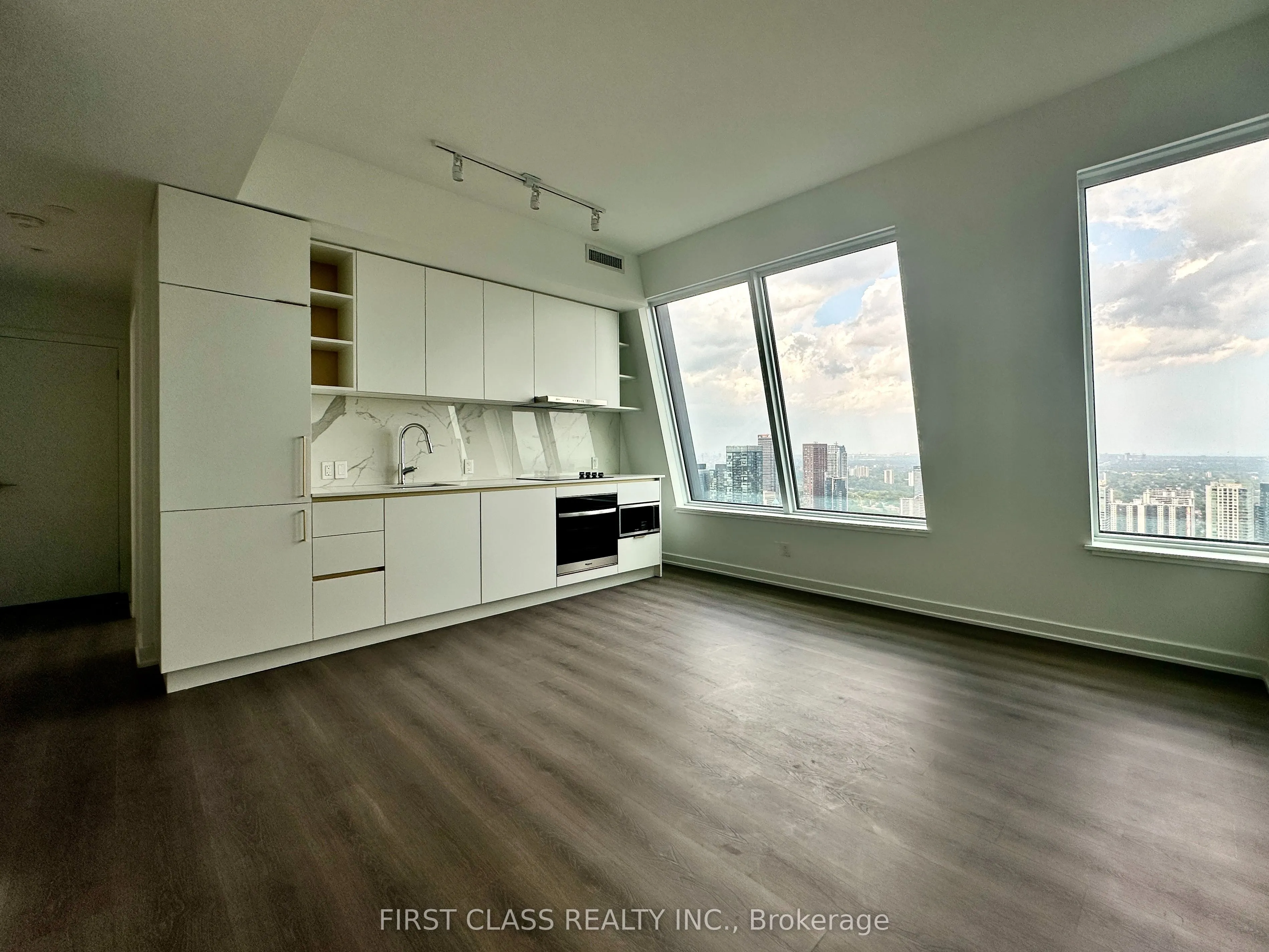 8 Wellesely Street, #LPH06