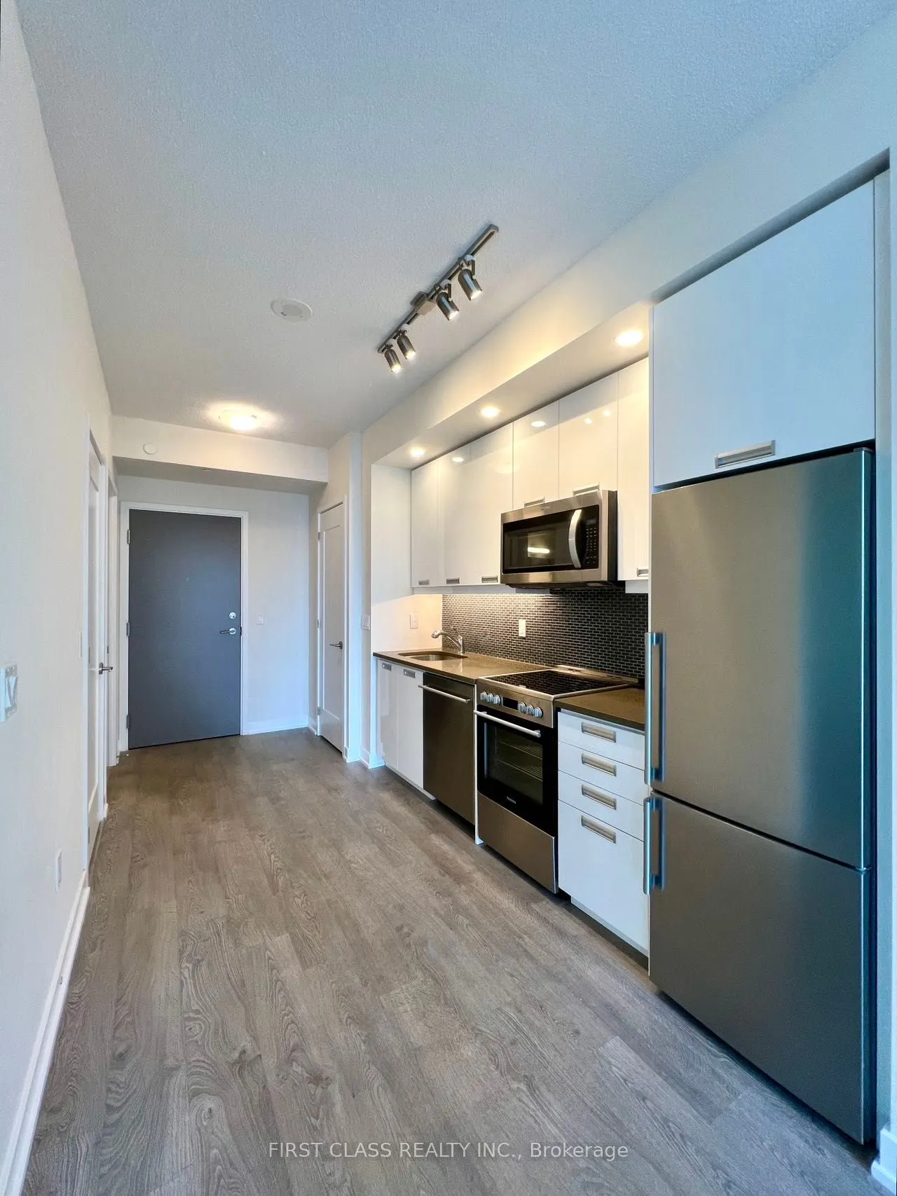 99 John Street, #1503