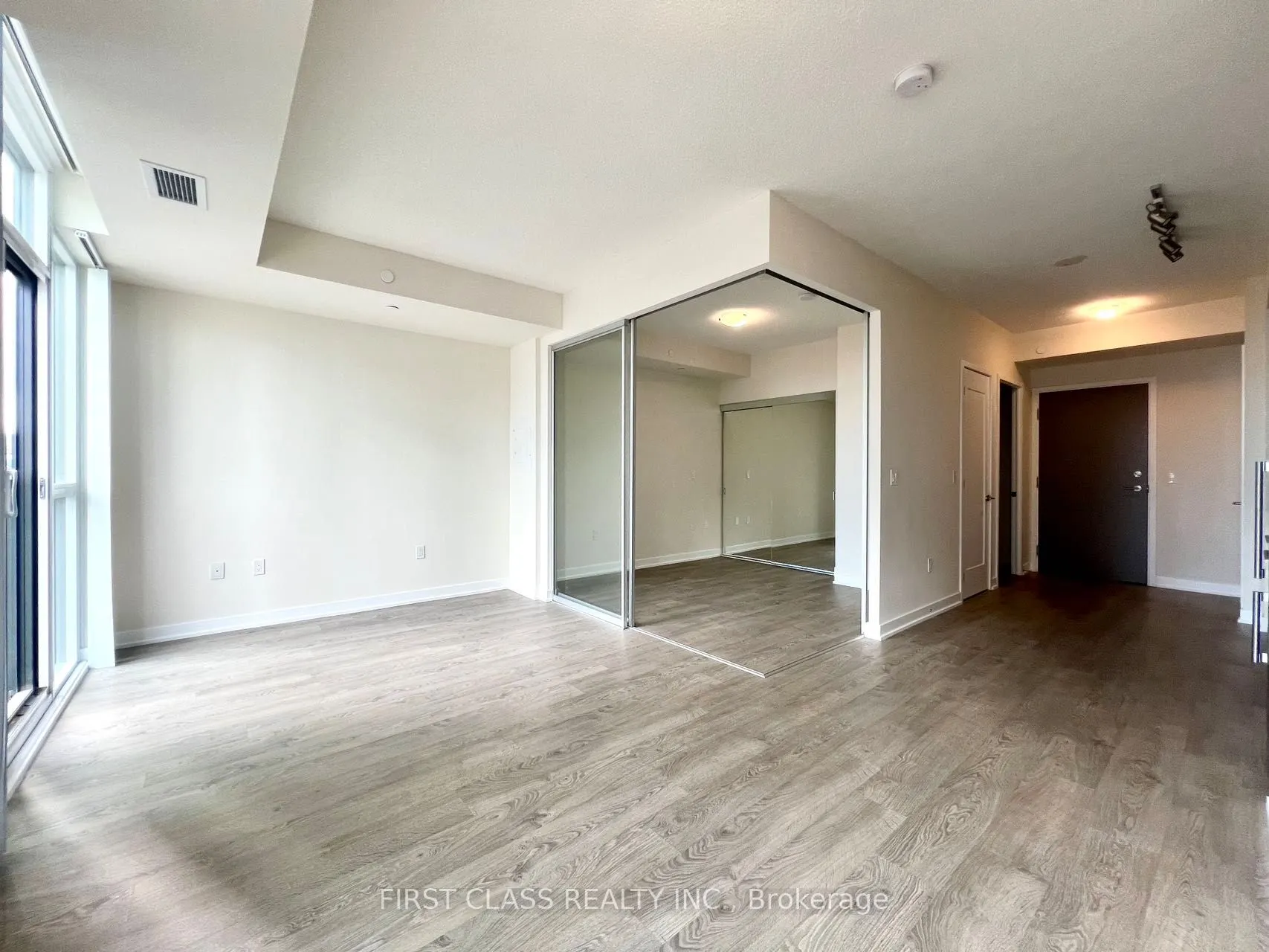 99 John Street, #1503