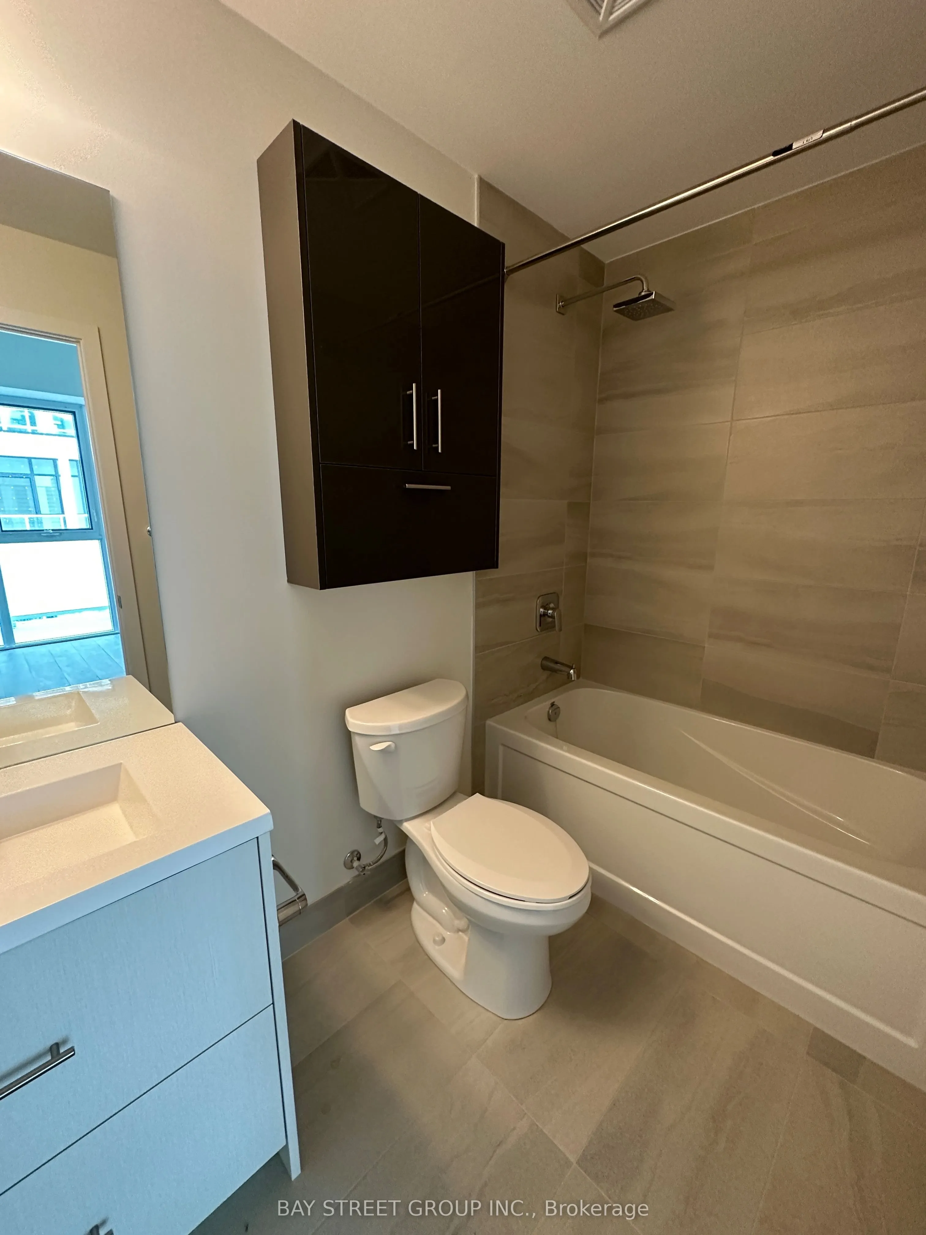 188 Fairview Mall Drive, #501