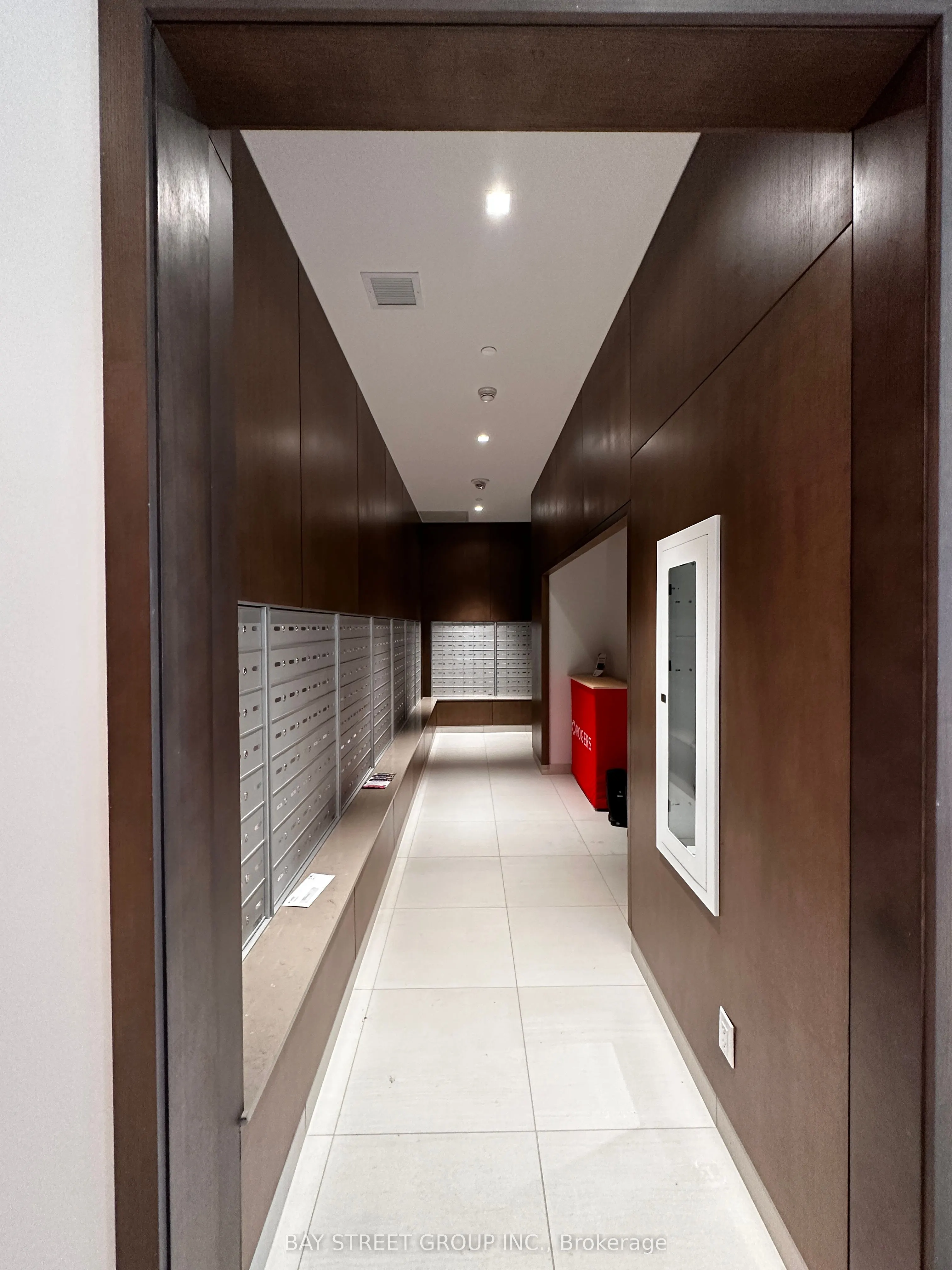 188 Fairview Mall Drive, #501