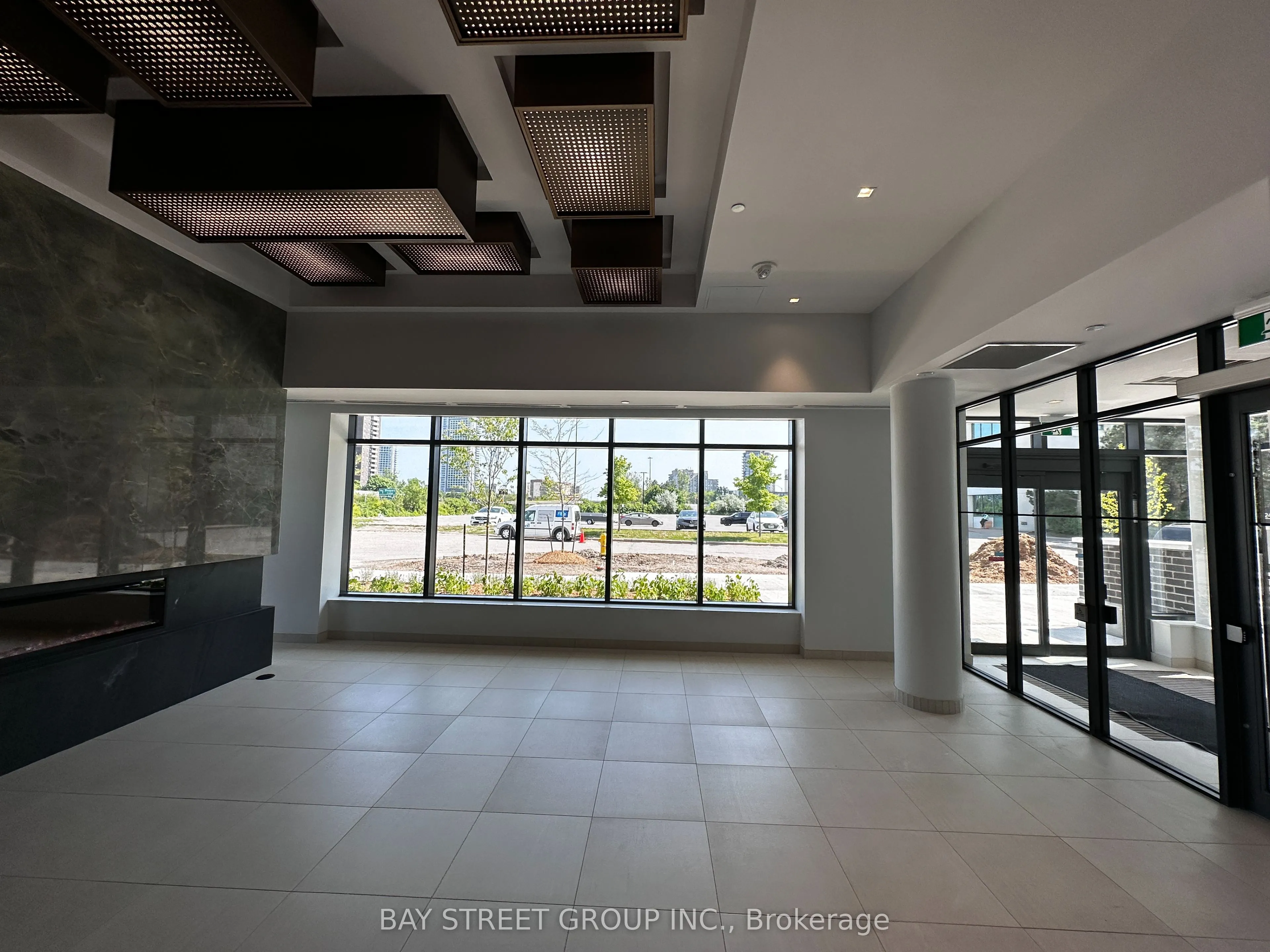 188 Fairview Mall Drive, #501