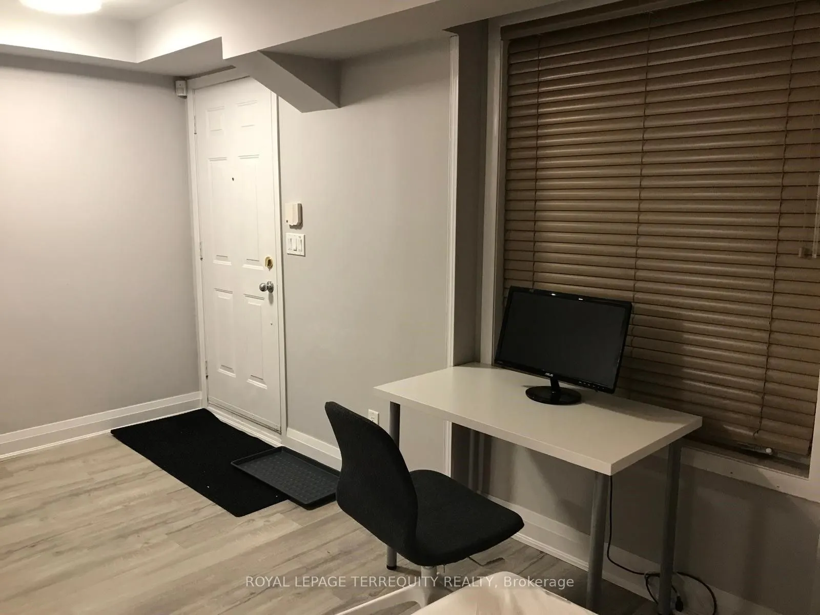 415 Jarvis Street, #112