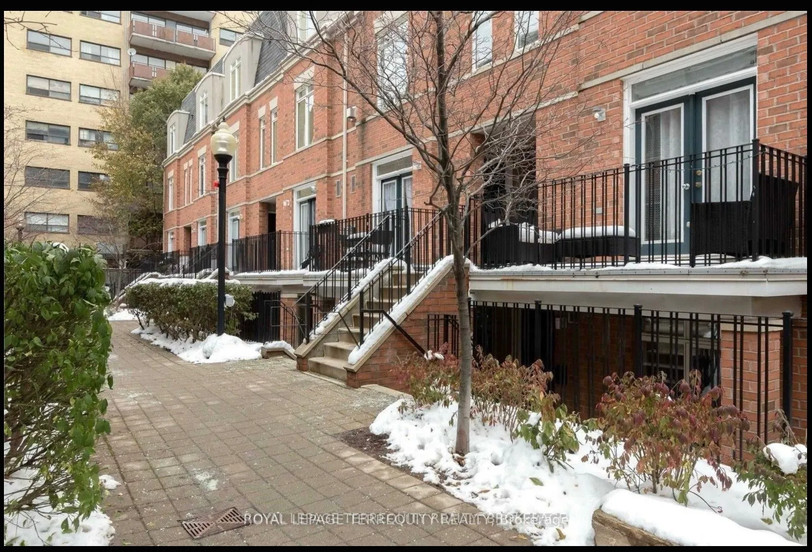 415 Jarvis Street, #112