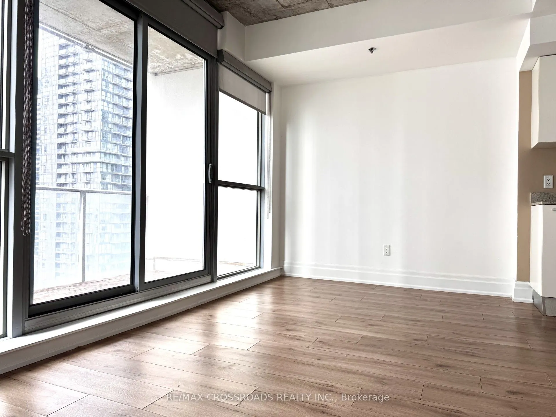 375 King Street W, #2308