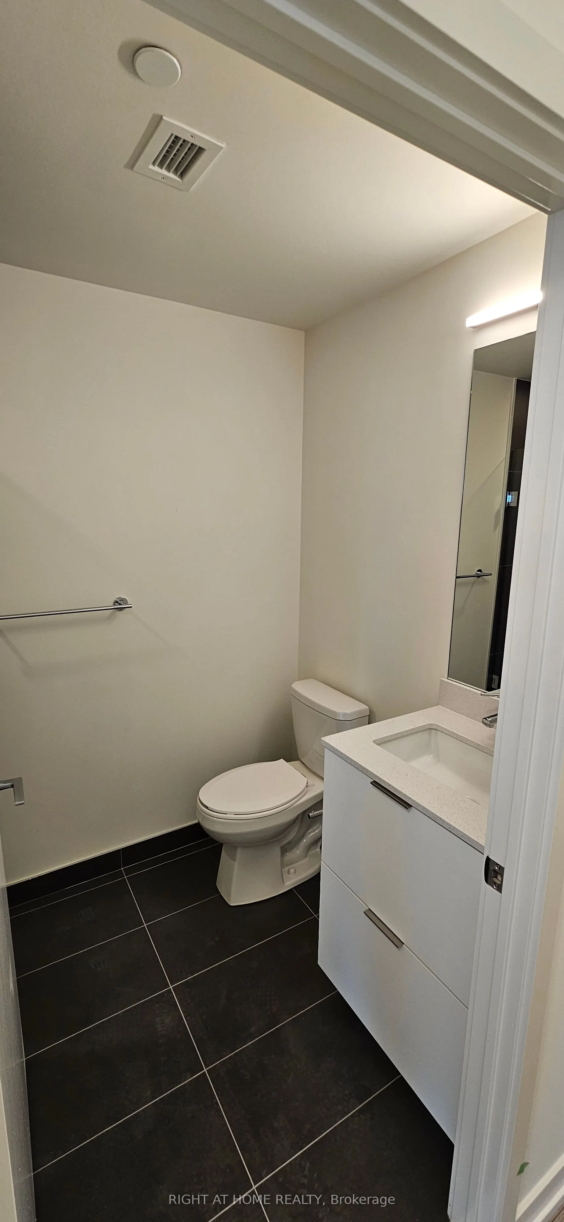 89 Church Street, #4801