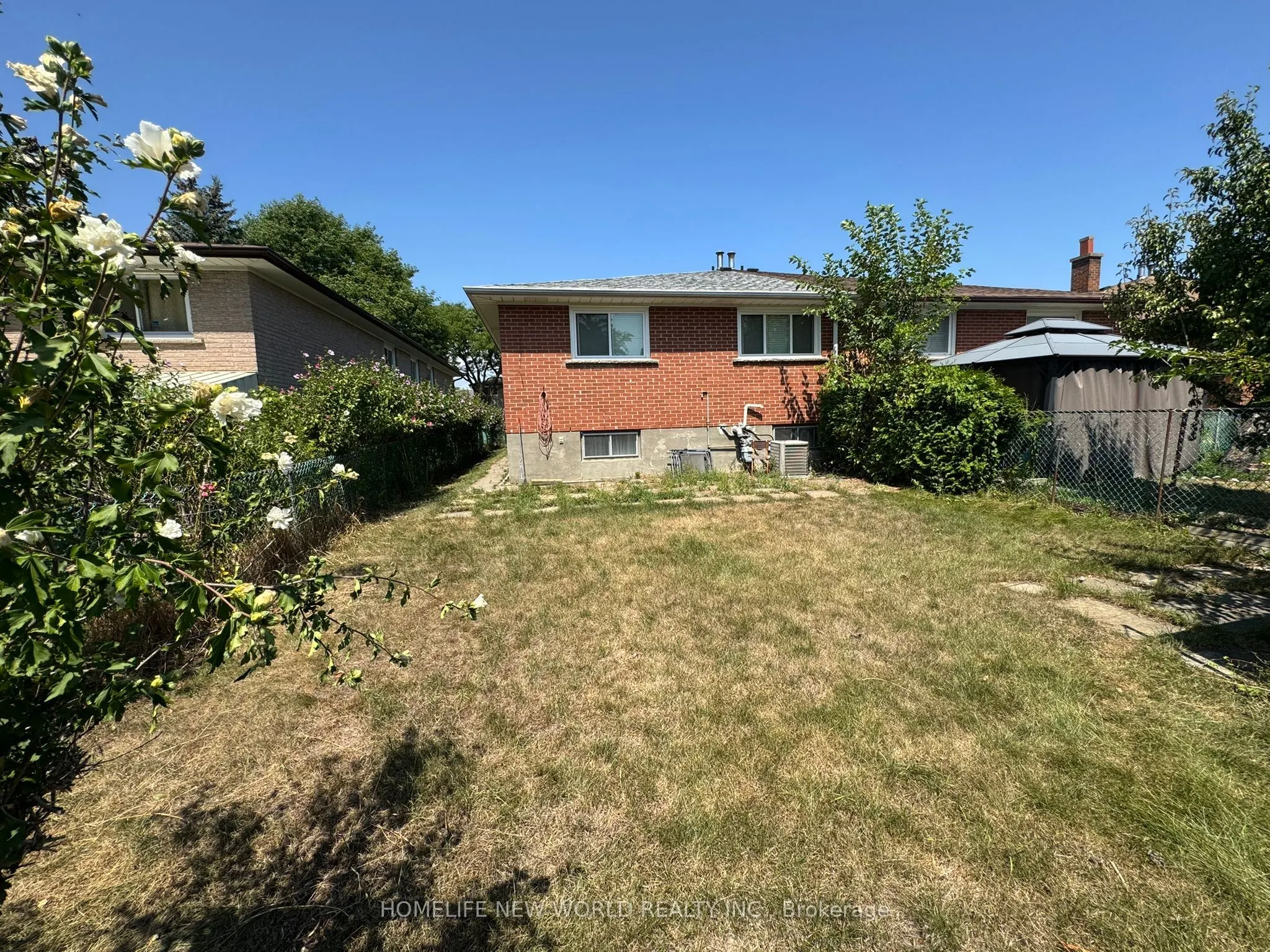 5 Pindar Crescent