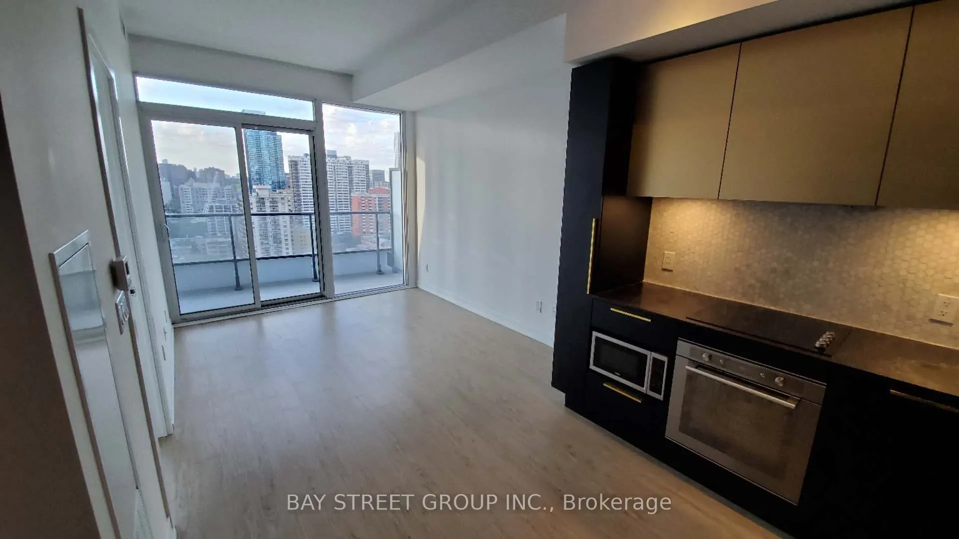 85 Wood Street, #2508