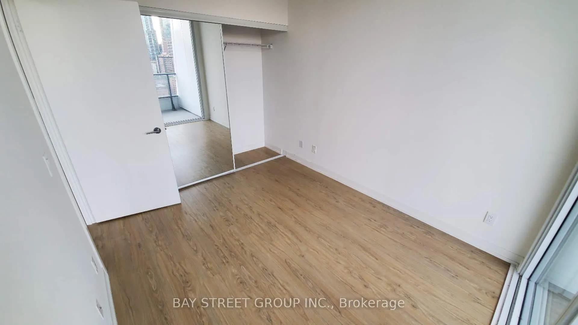 85 Wood Street, #2508