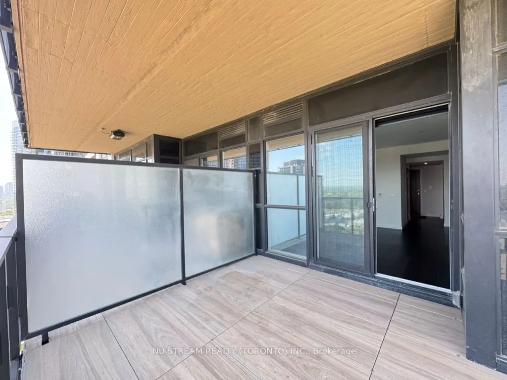 25 McMahon Drive, #1510