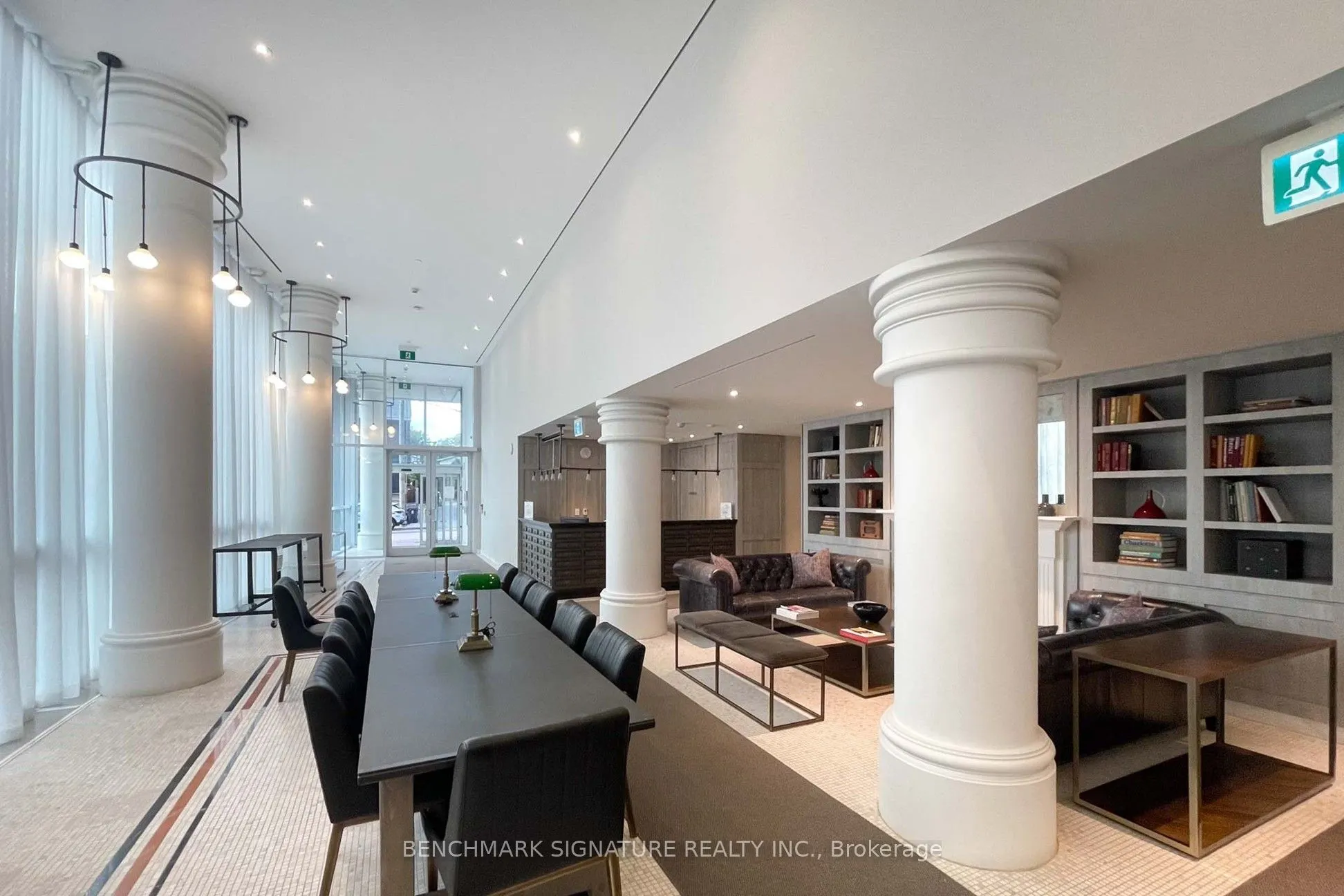 33 Helendale Avenue, #2902