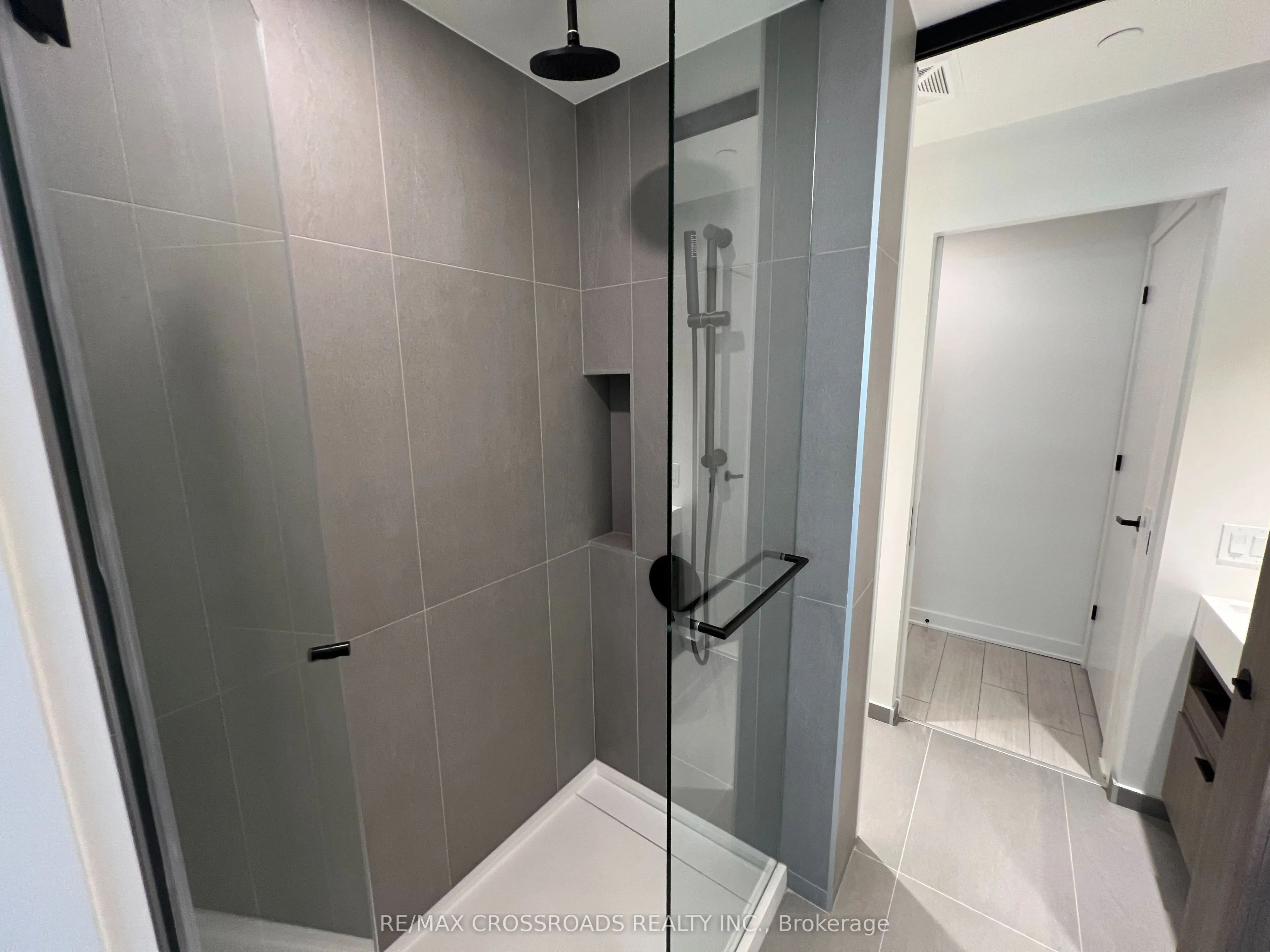 55 Charles Street E, #1401