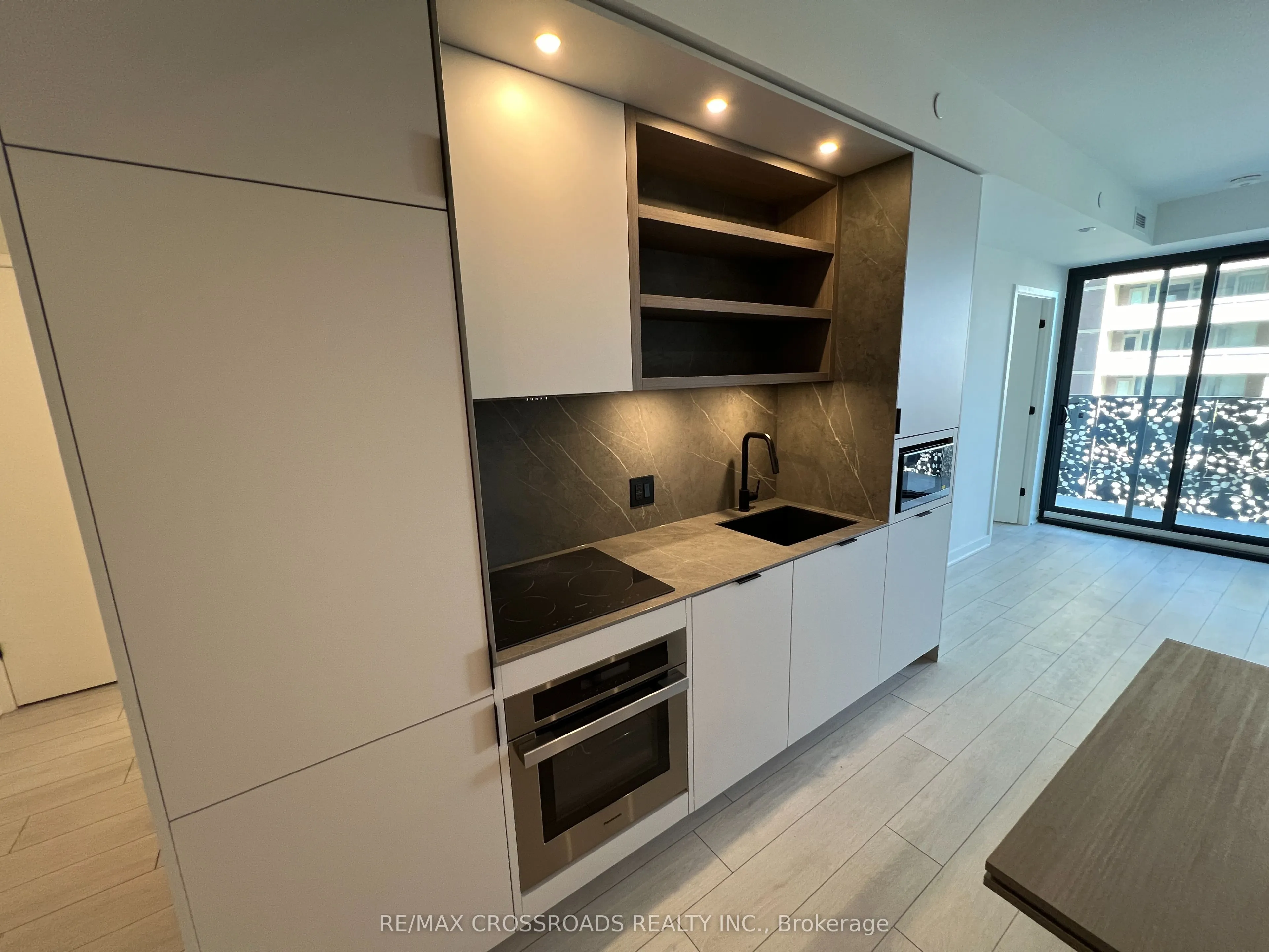 55 Charles Street E, #1401