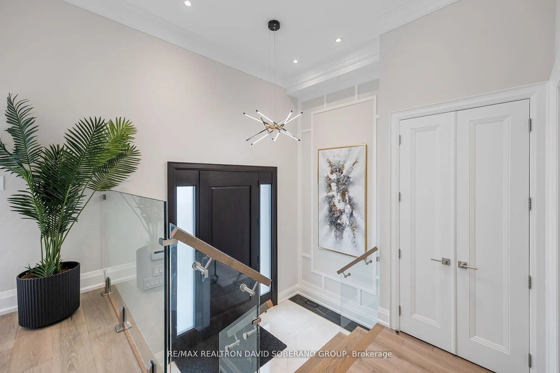 106 Allingham Gardens