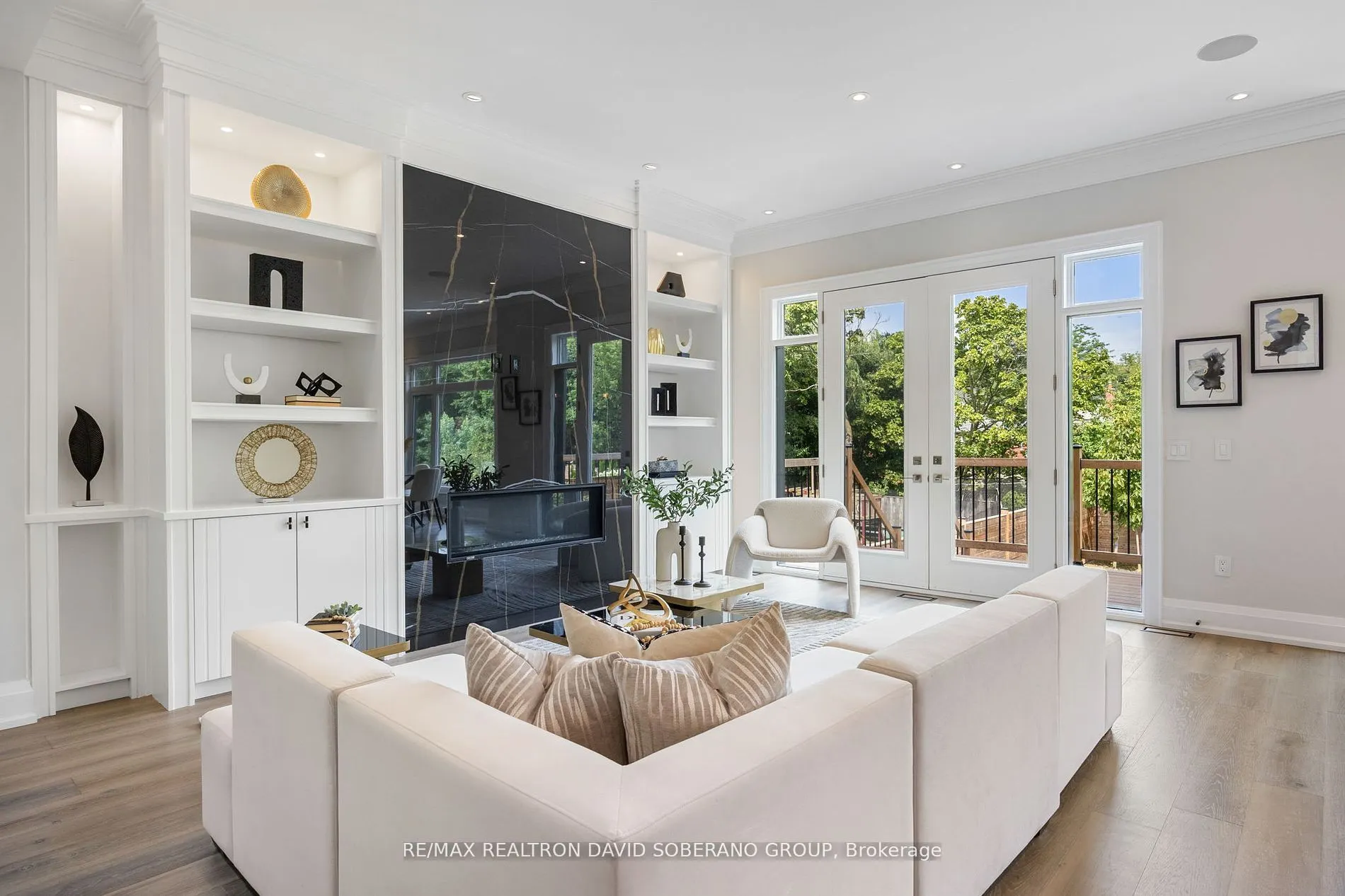 106 Allingham Gardens