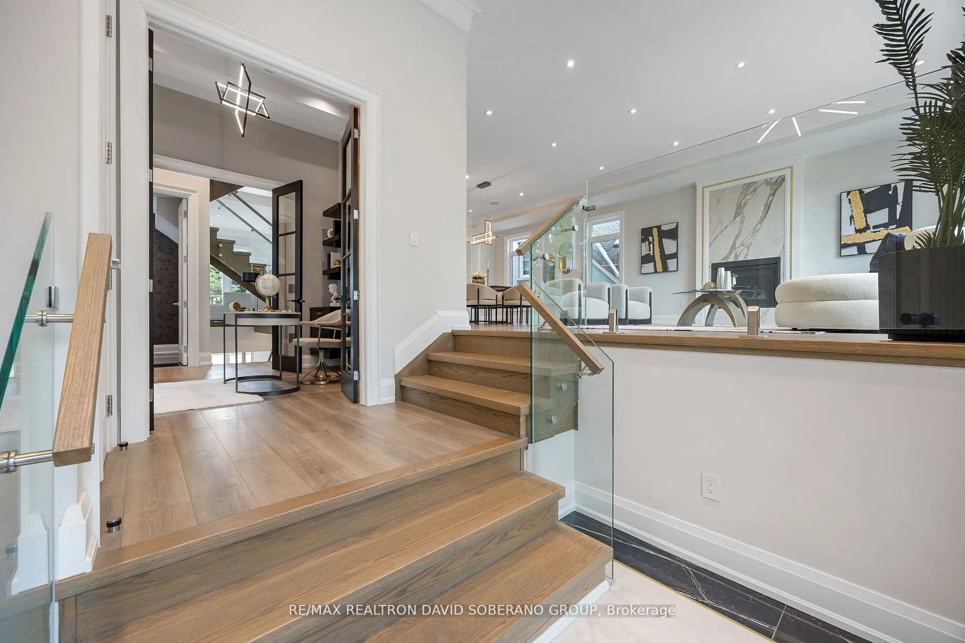 106 Allingham Gardens