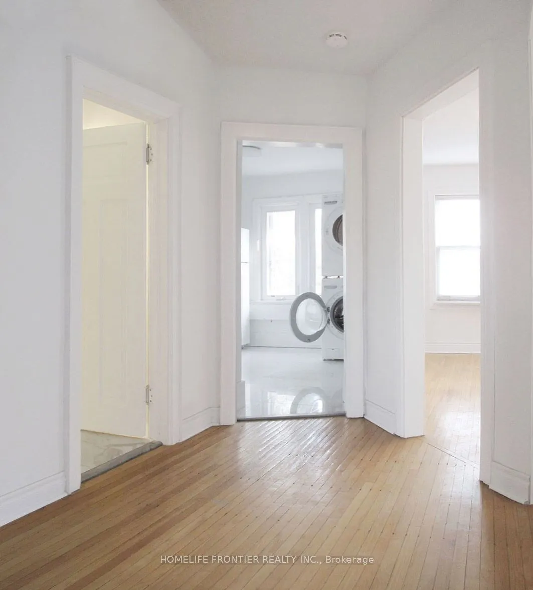 253 Keewatin Avenue, #2