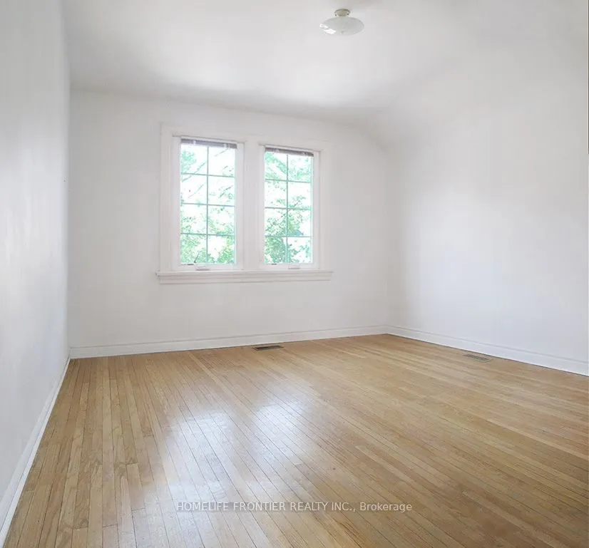 253 Keewatin Avenue, #2