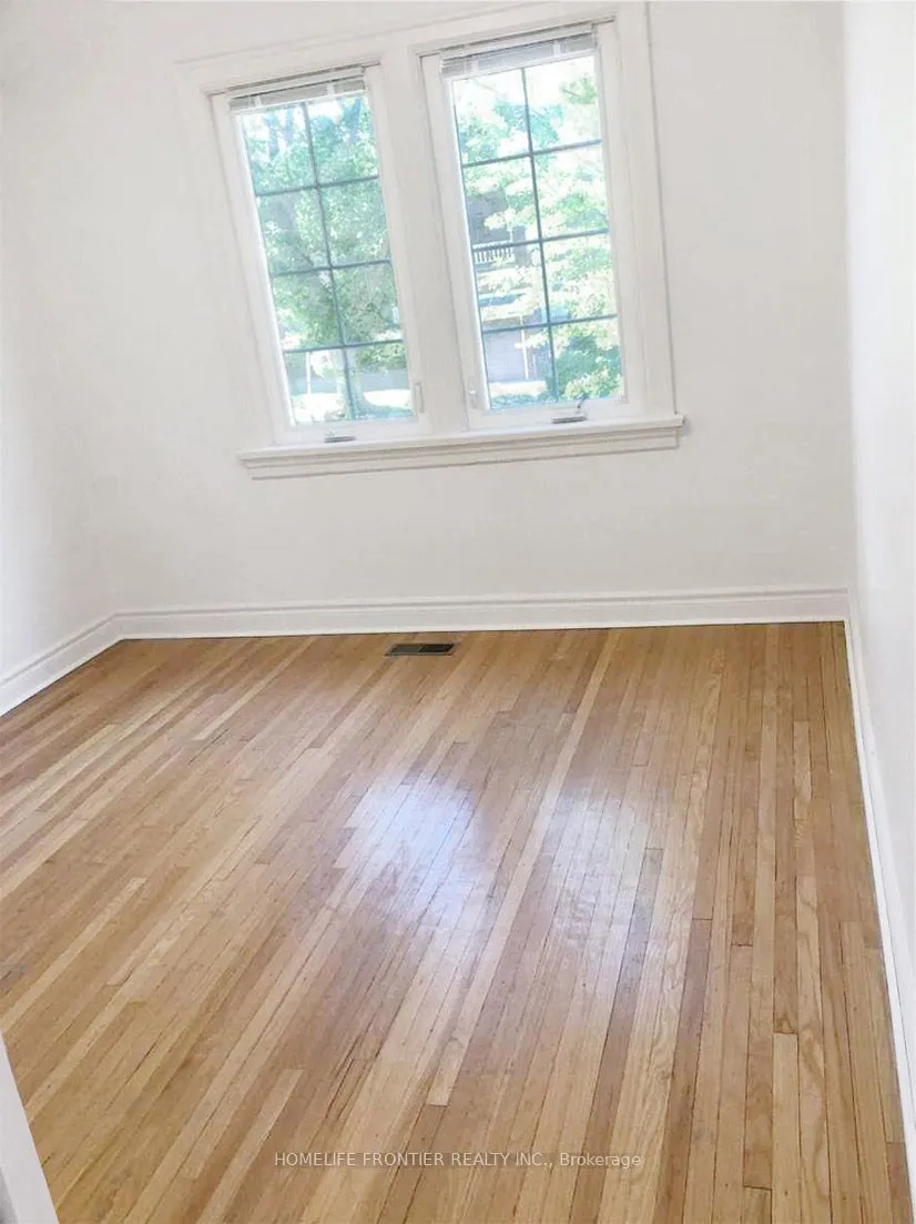 253 Keewatin Avenue, #2