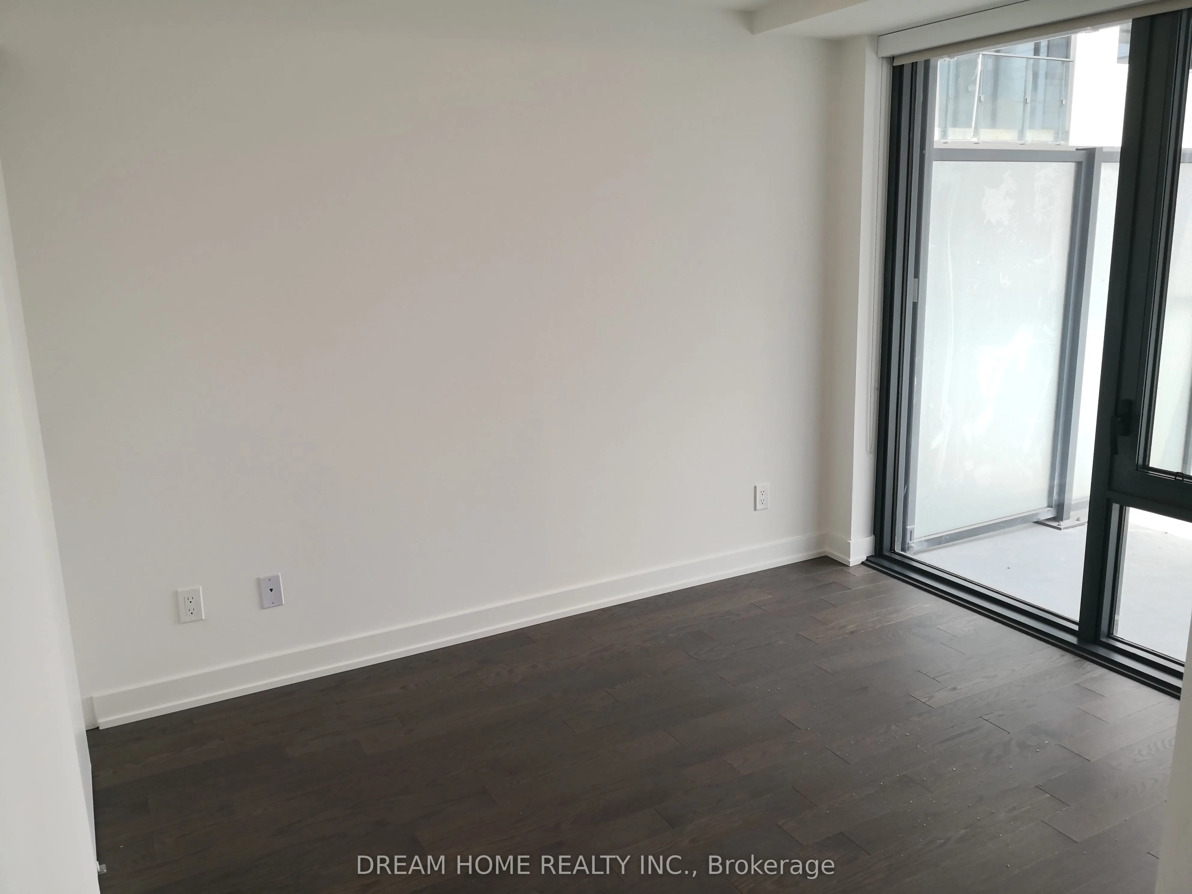 25 Richmond Street E, #1909