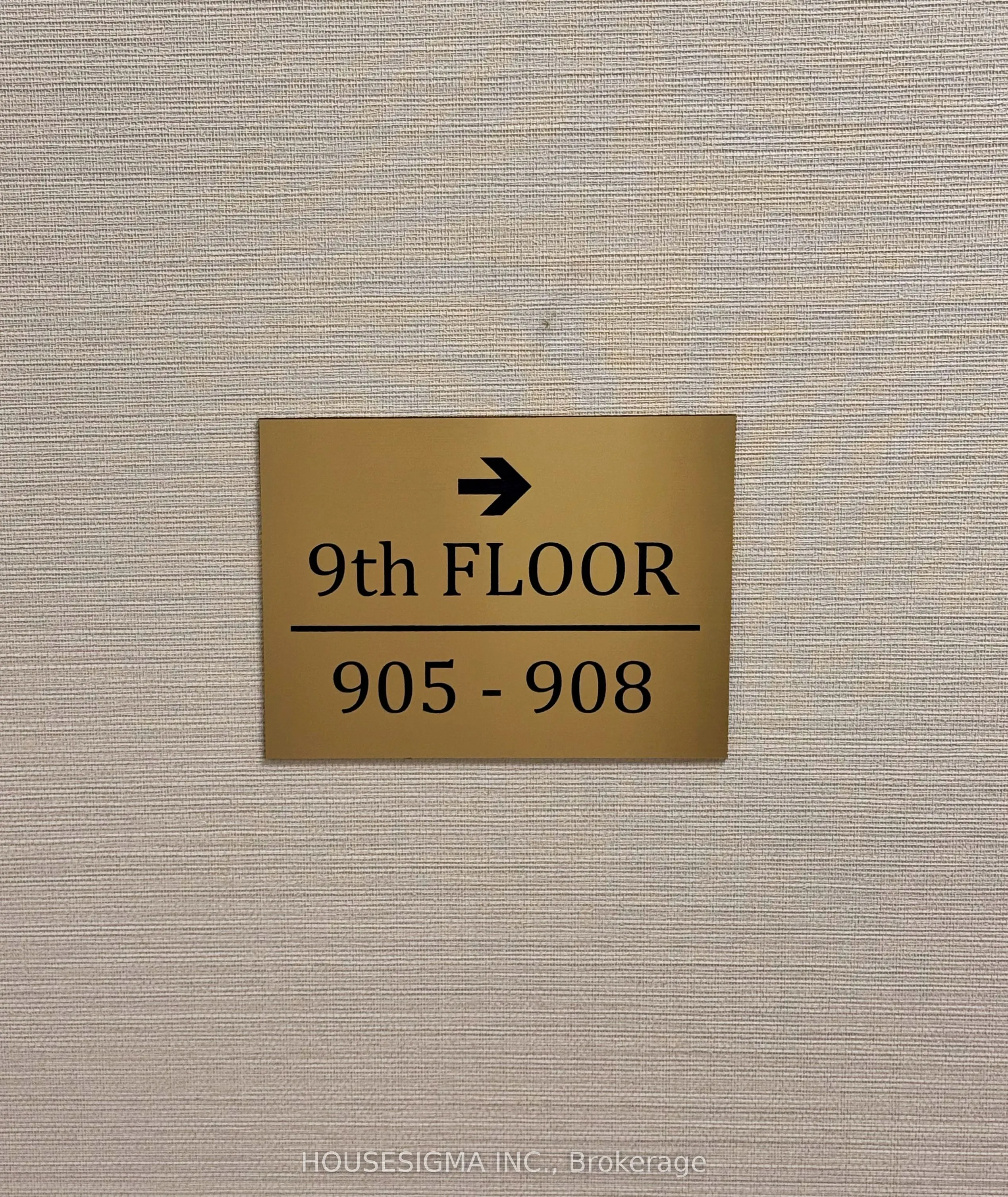 120 Lombard Street, #906