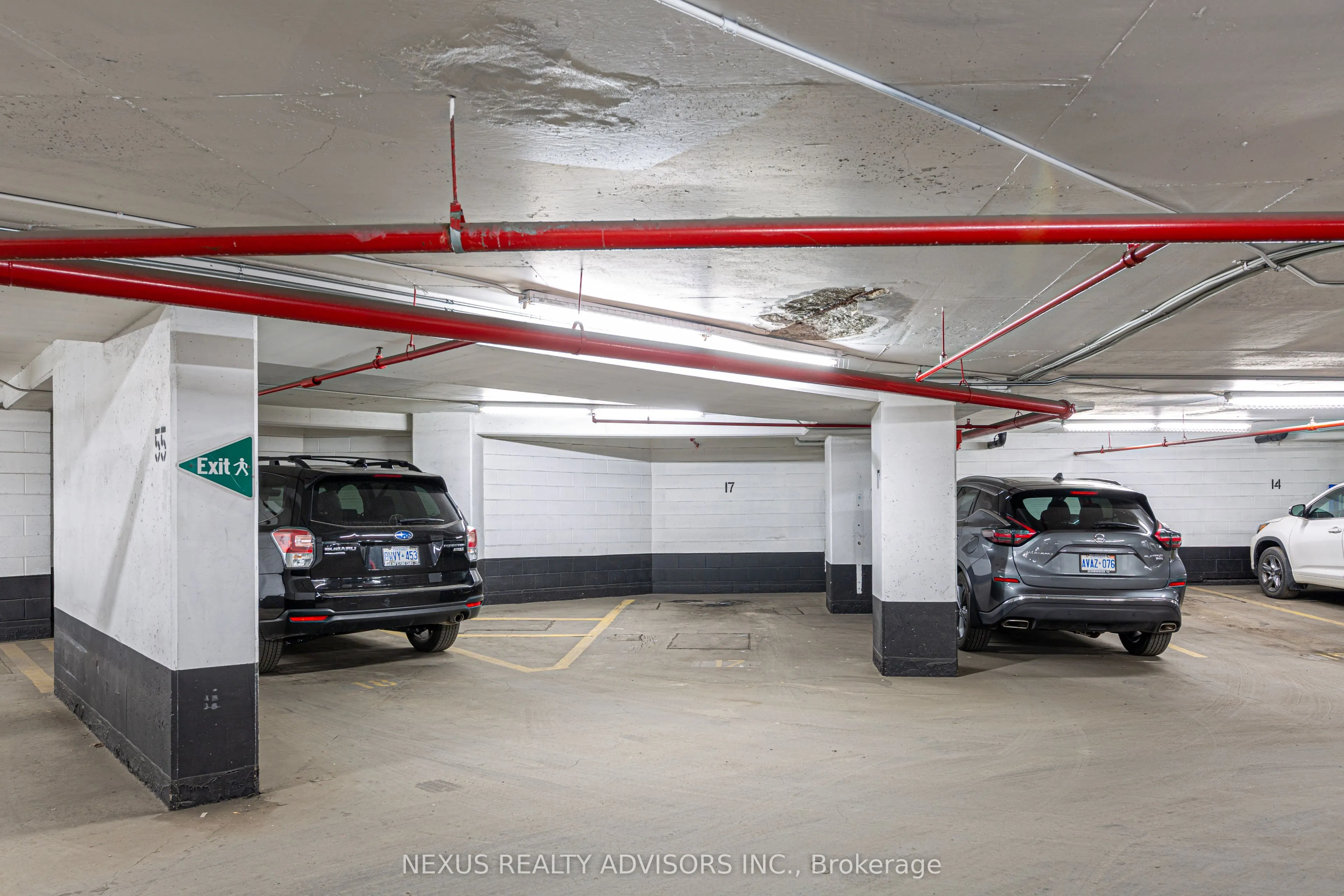 1001 Bay Street, #B 17