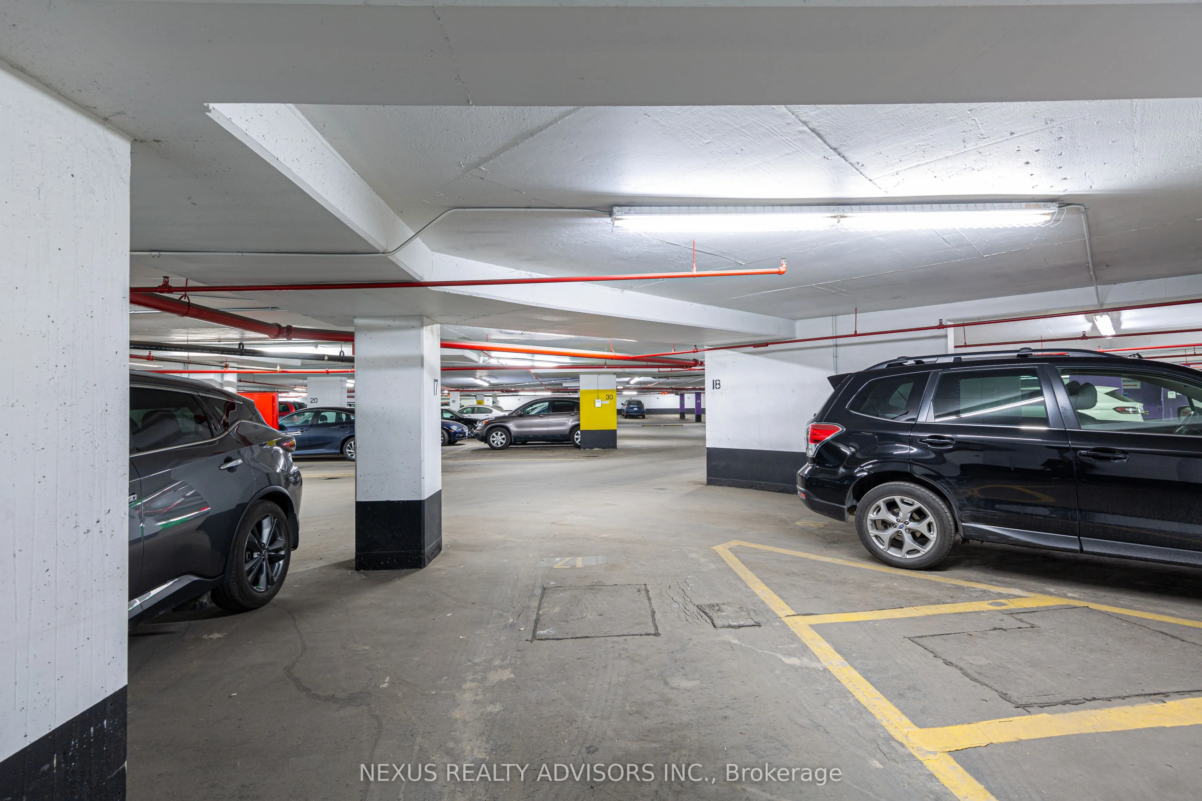 1001 Bay Street, #B 17