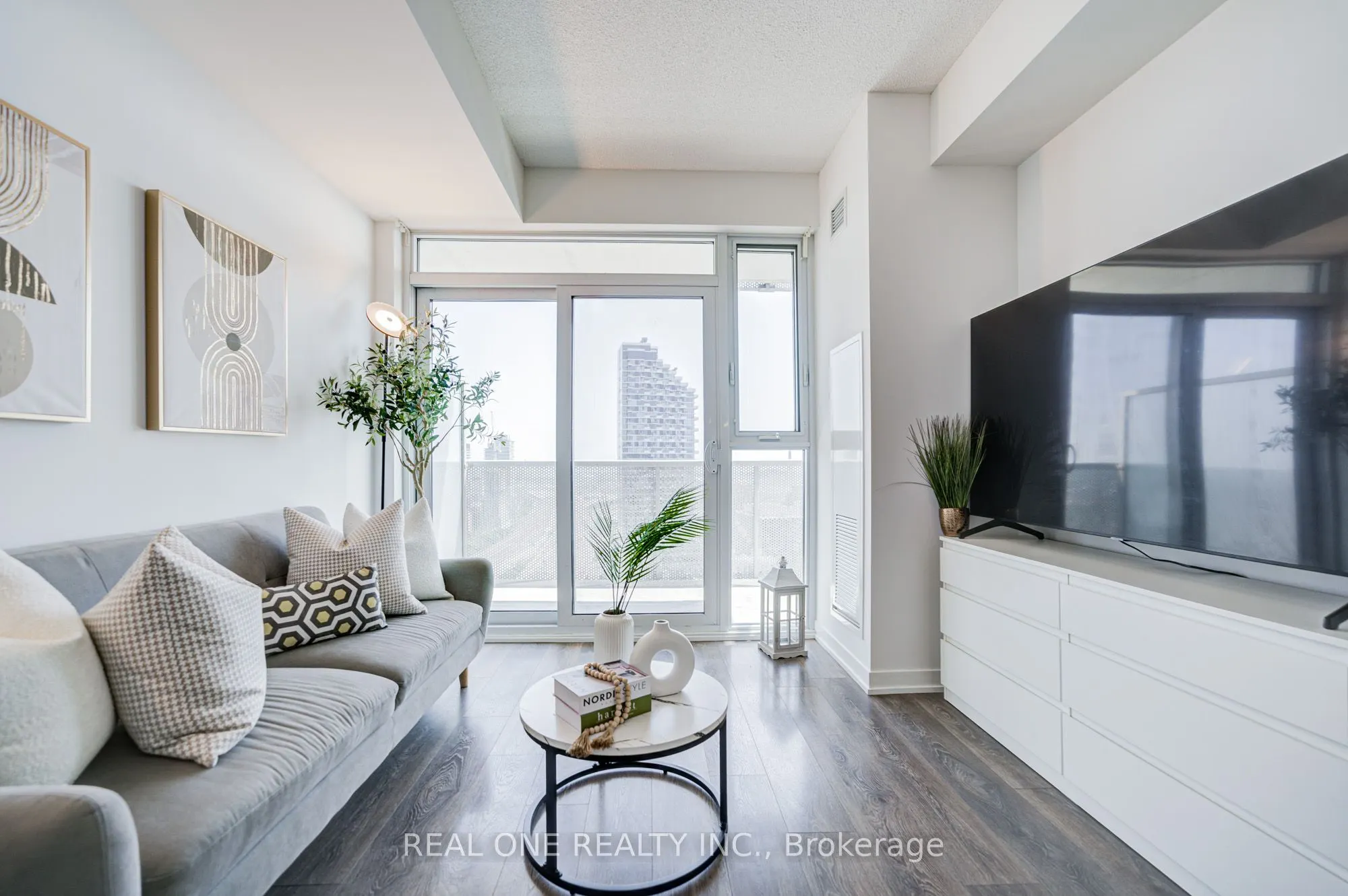20 Richardson Street, #2602