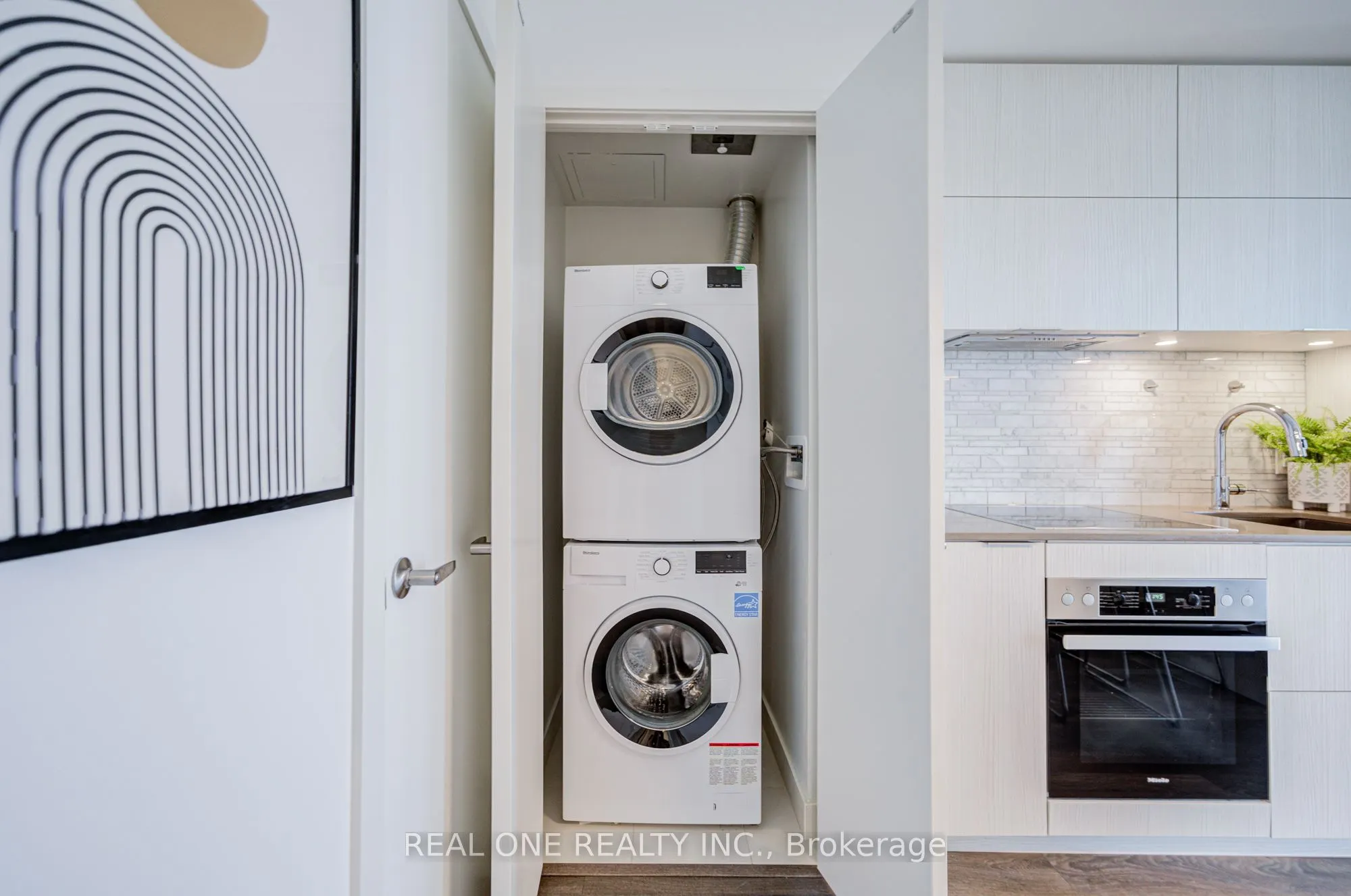 20 Richardson Street, #2602