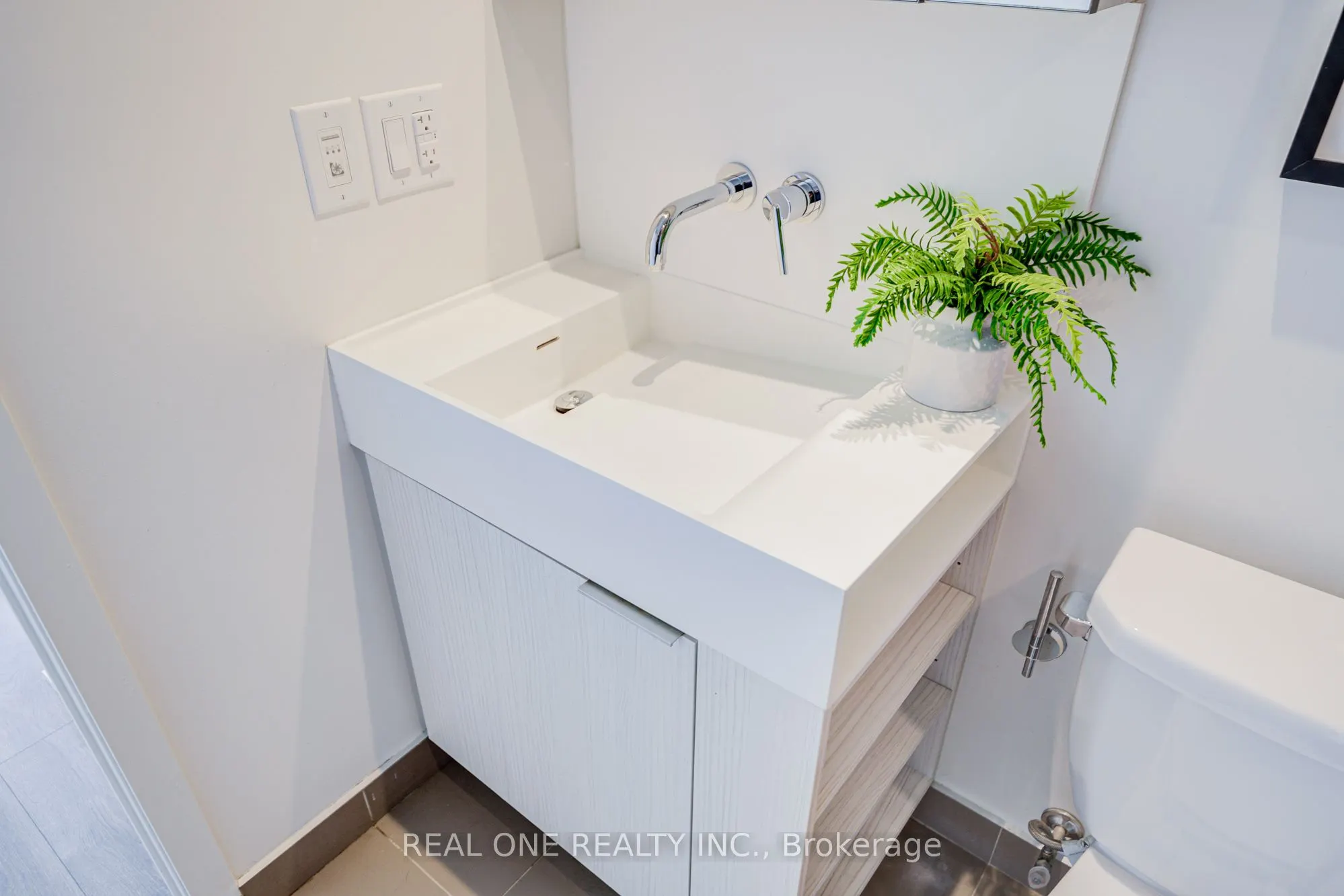 20 Richardson Street, #2602