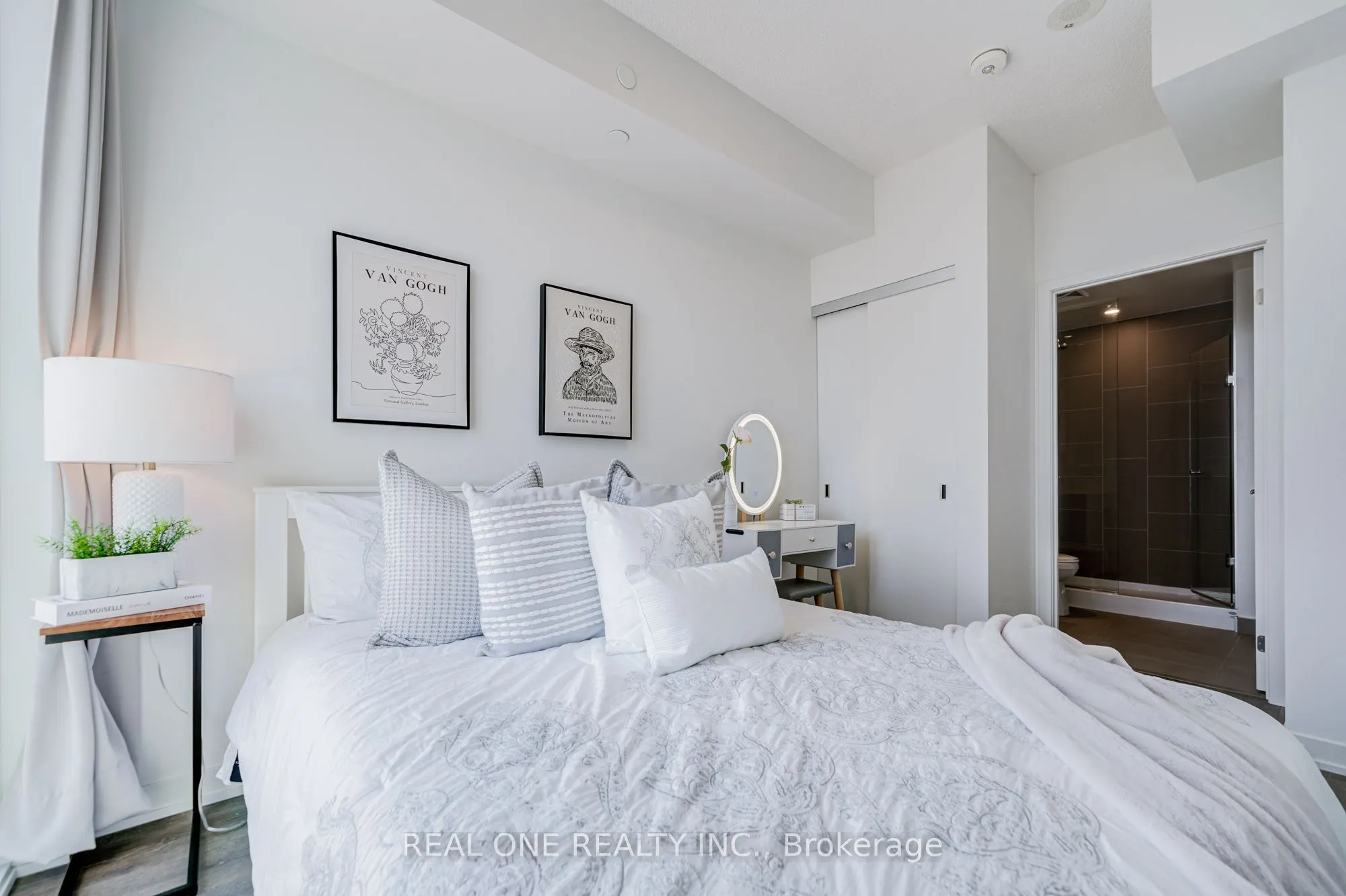 20 Richardson Street, #2602