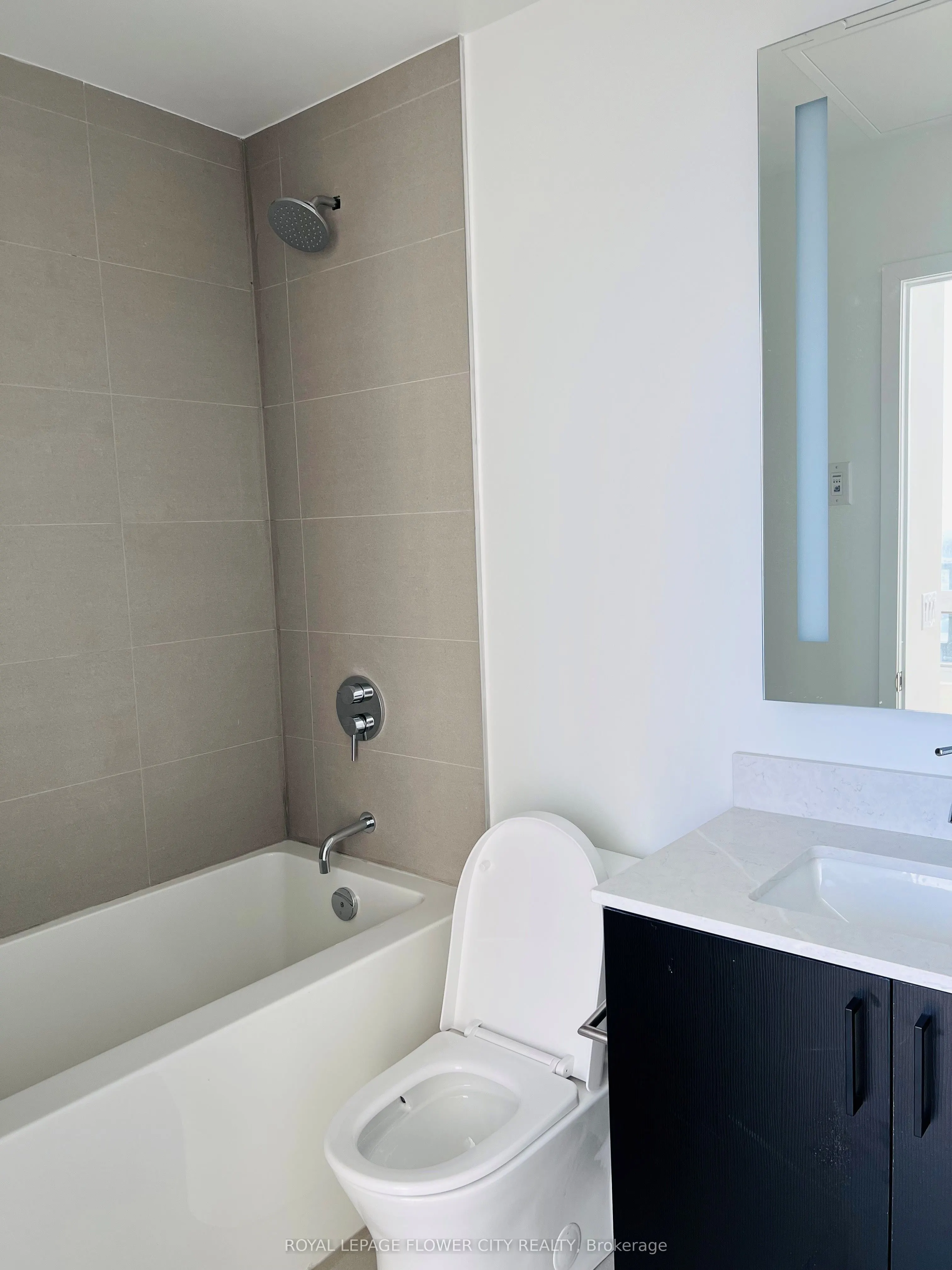 135 East Liberty Street, #813
