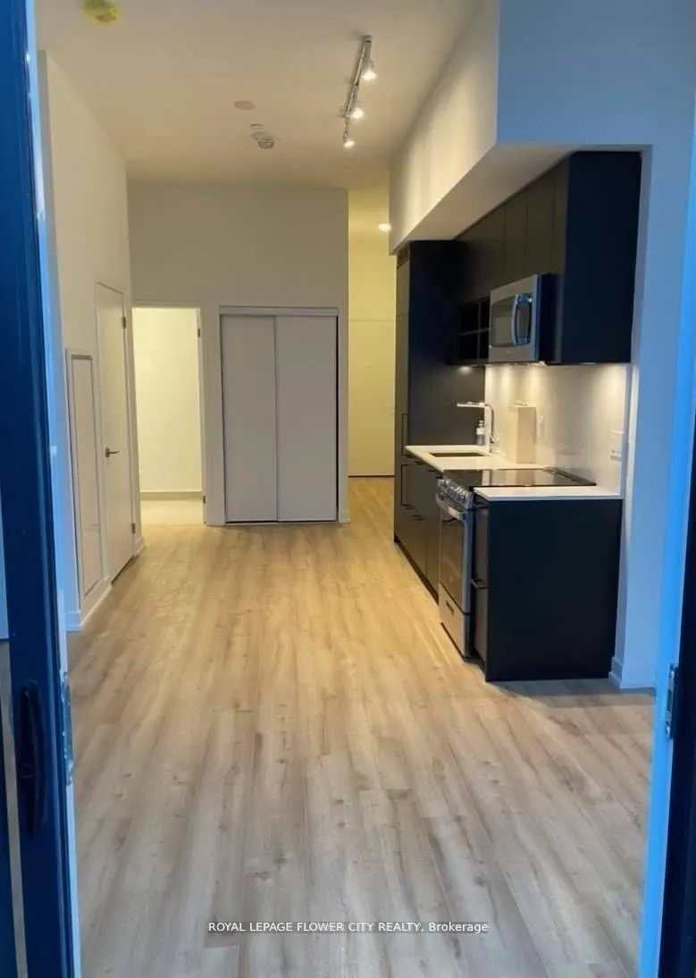 135 East Liberty Street, #813