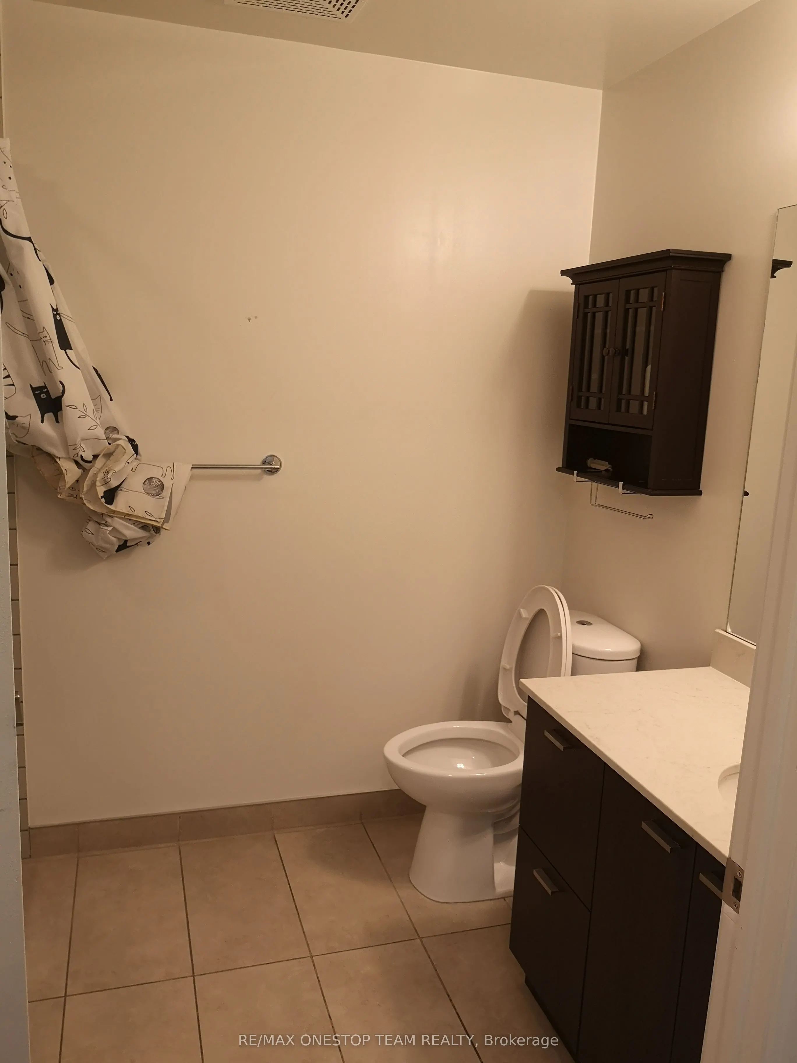 88 Sheppard Avenue E, #2303