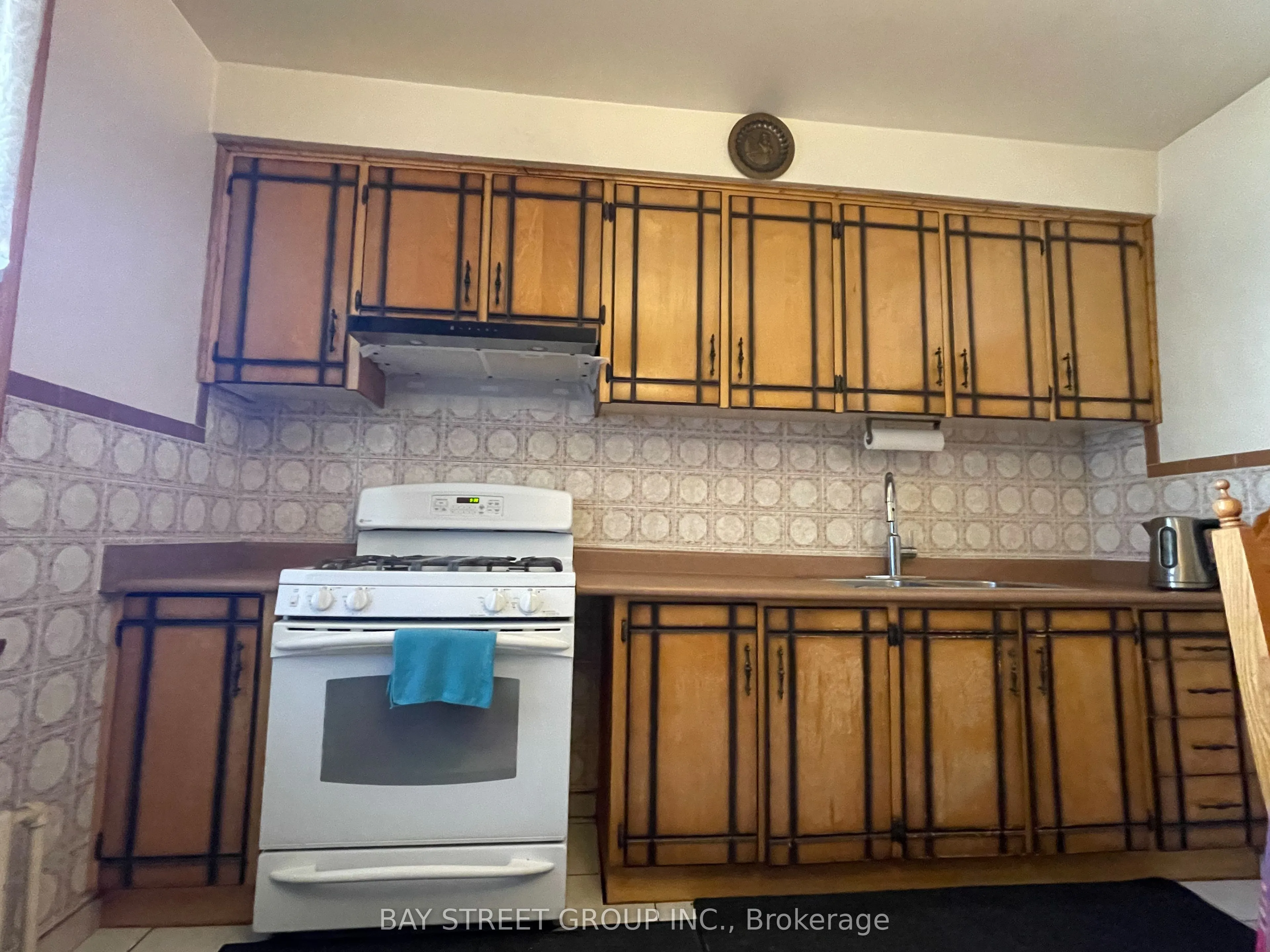543 Crawford Street