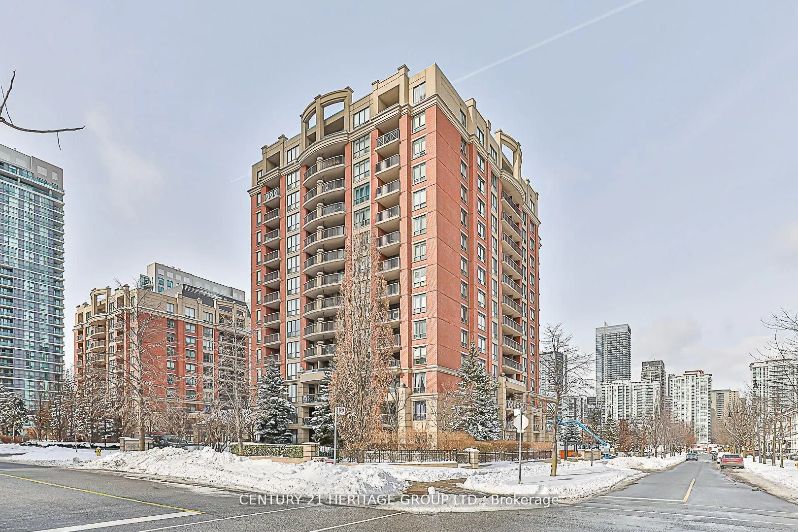 55 Harrison Garden Boulevard S, #407