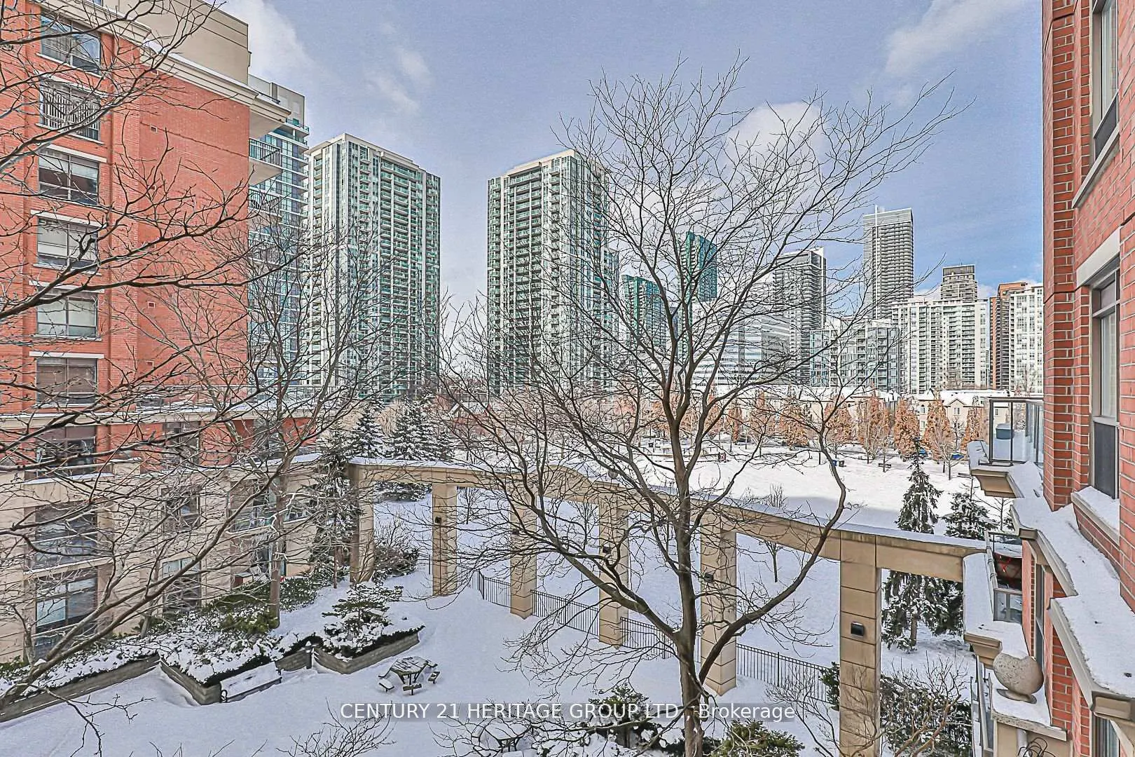 55 Harrison Garden Boulevard S, #407