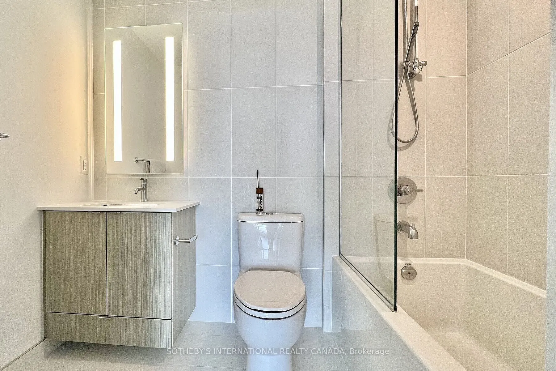 585 Bloor Street E, #4215