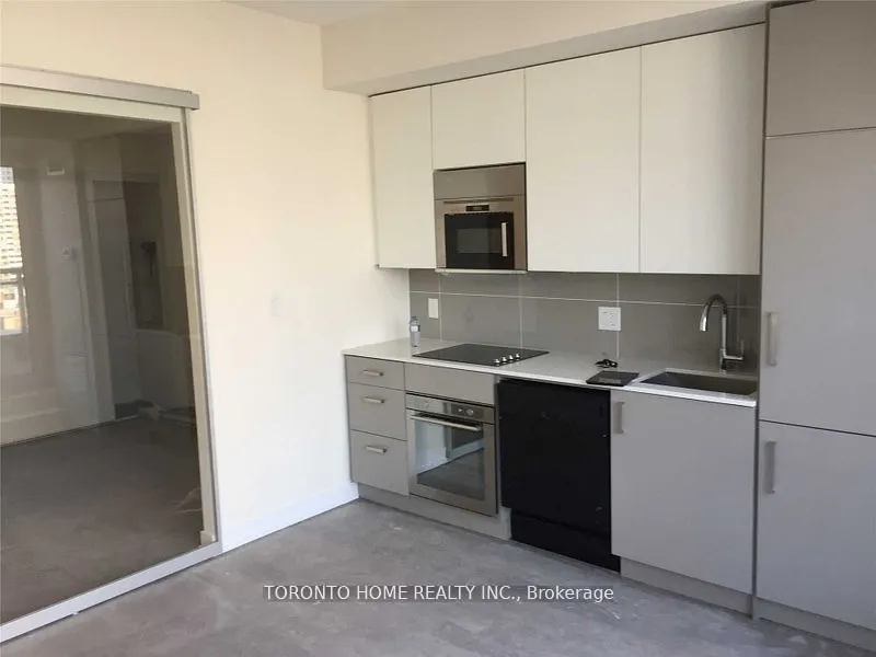17 Dundonald Street, #1103