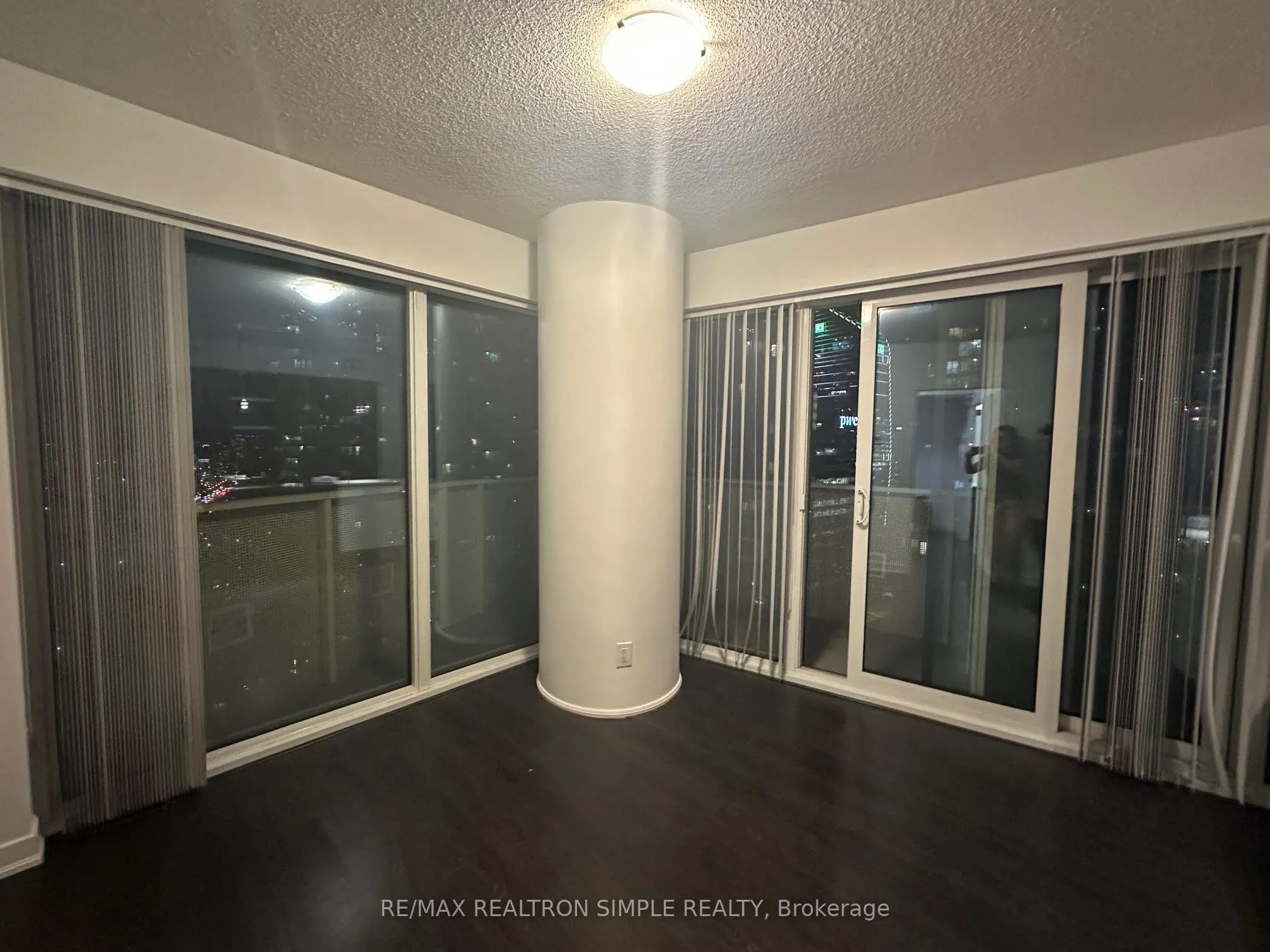 100 Harbour Street, #3502
