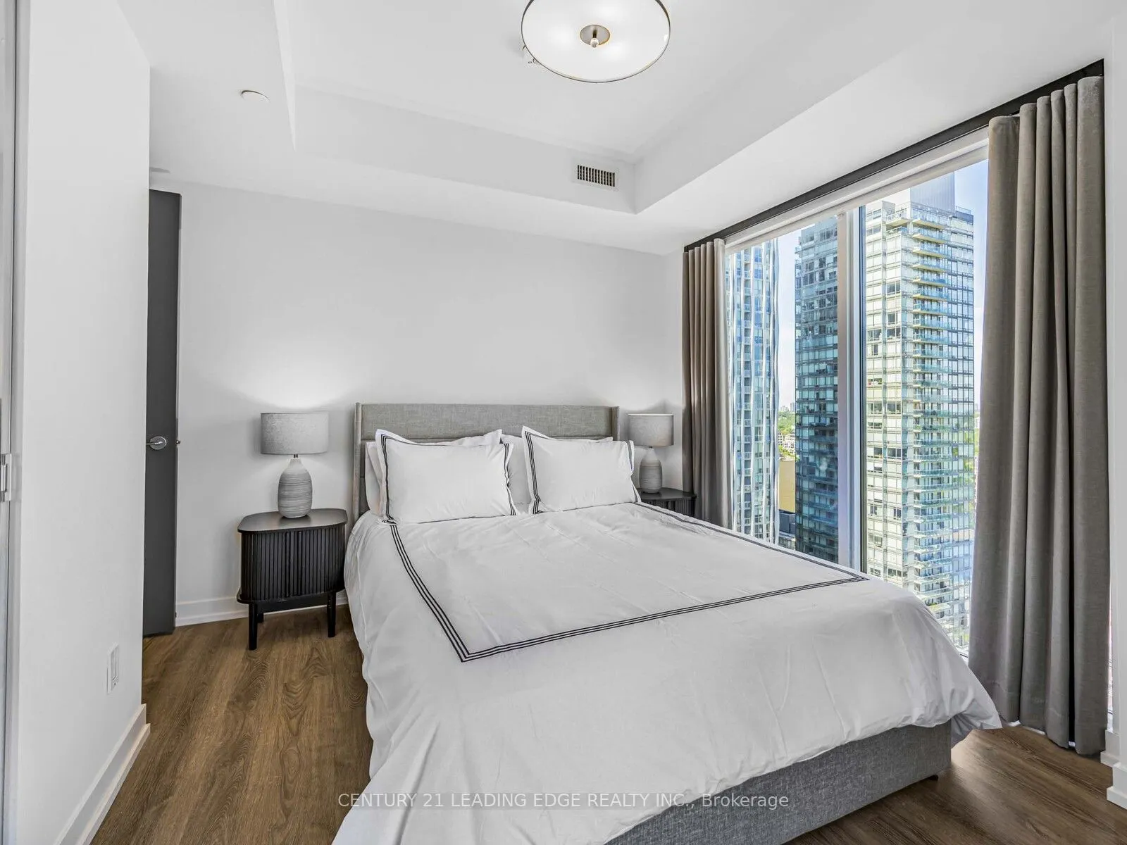 771 Yonge Street, #2606